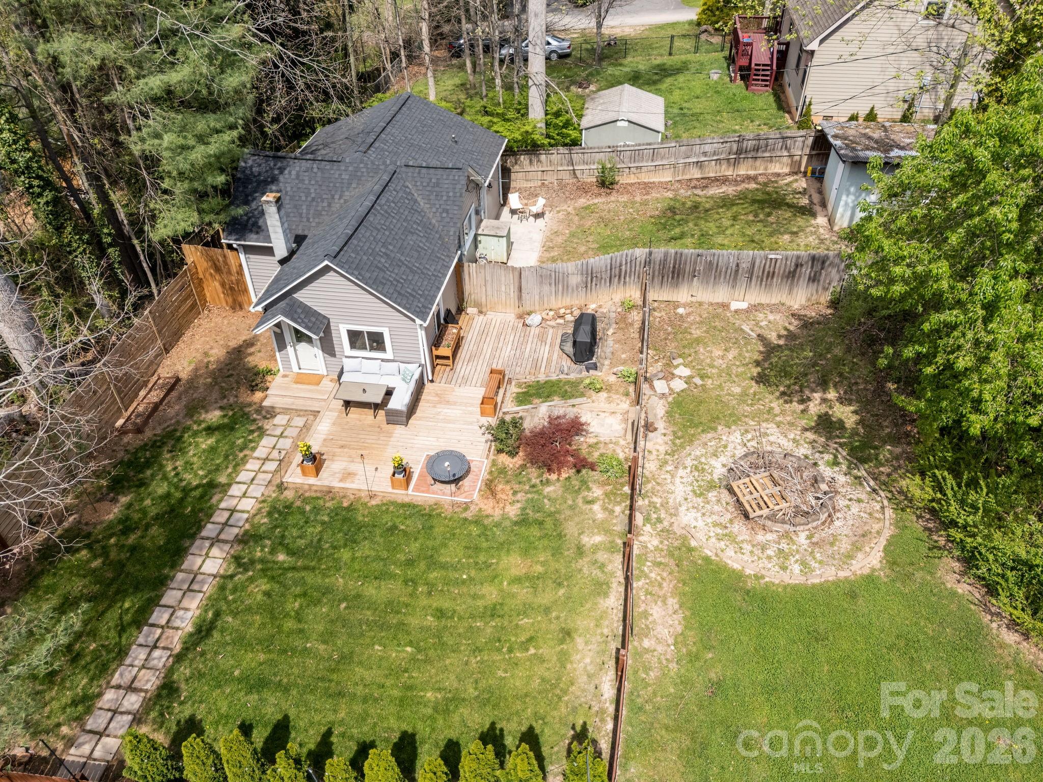 11 Log Cabin Trail