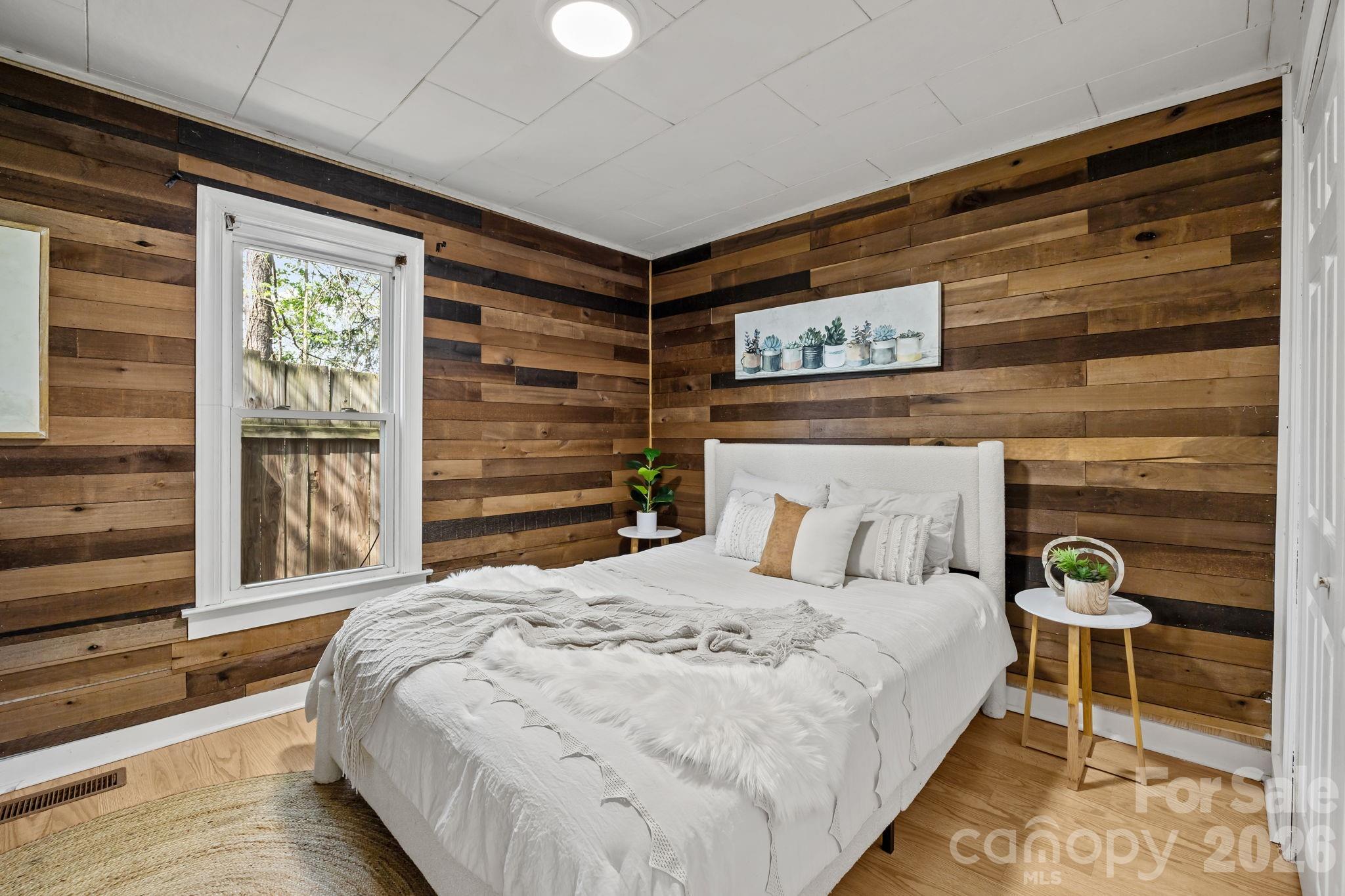 11 Log Cabin Trail