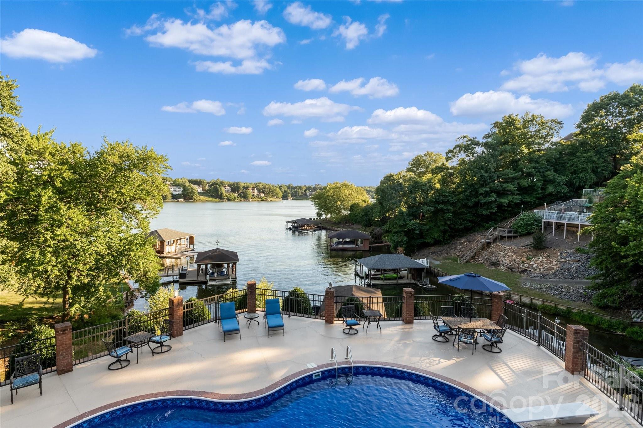 368 Players Ridge Road