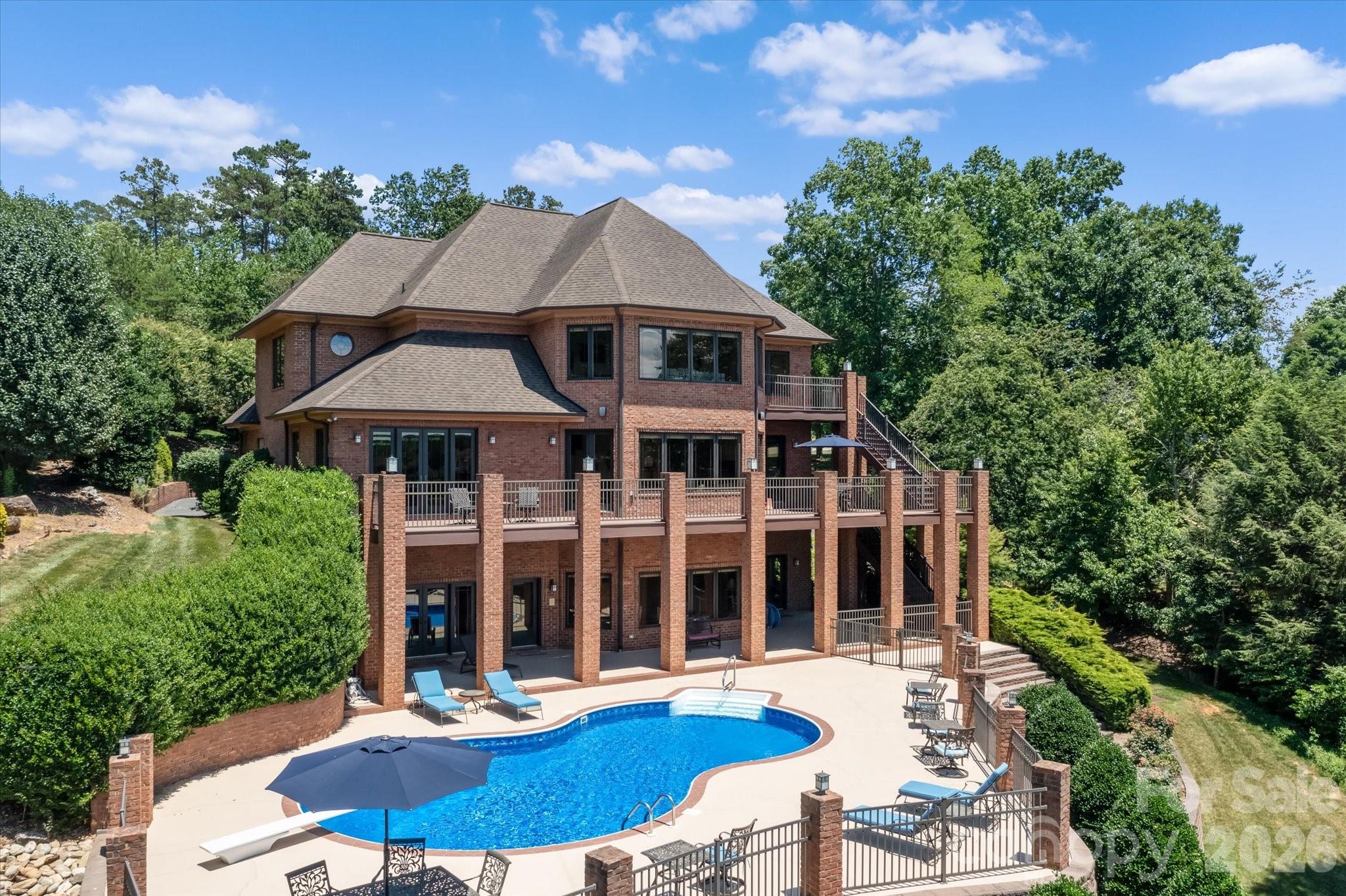 368 Players Ridge Road