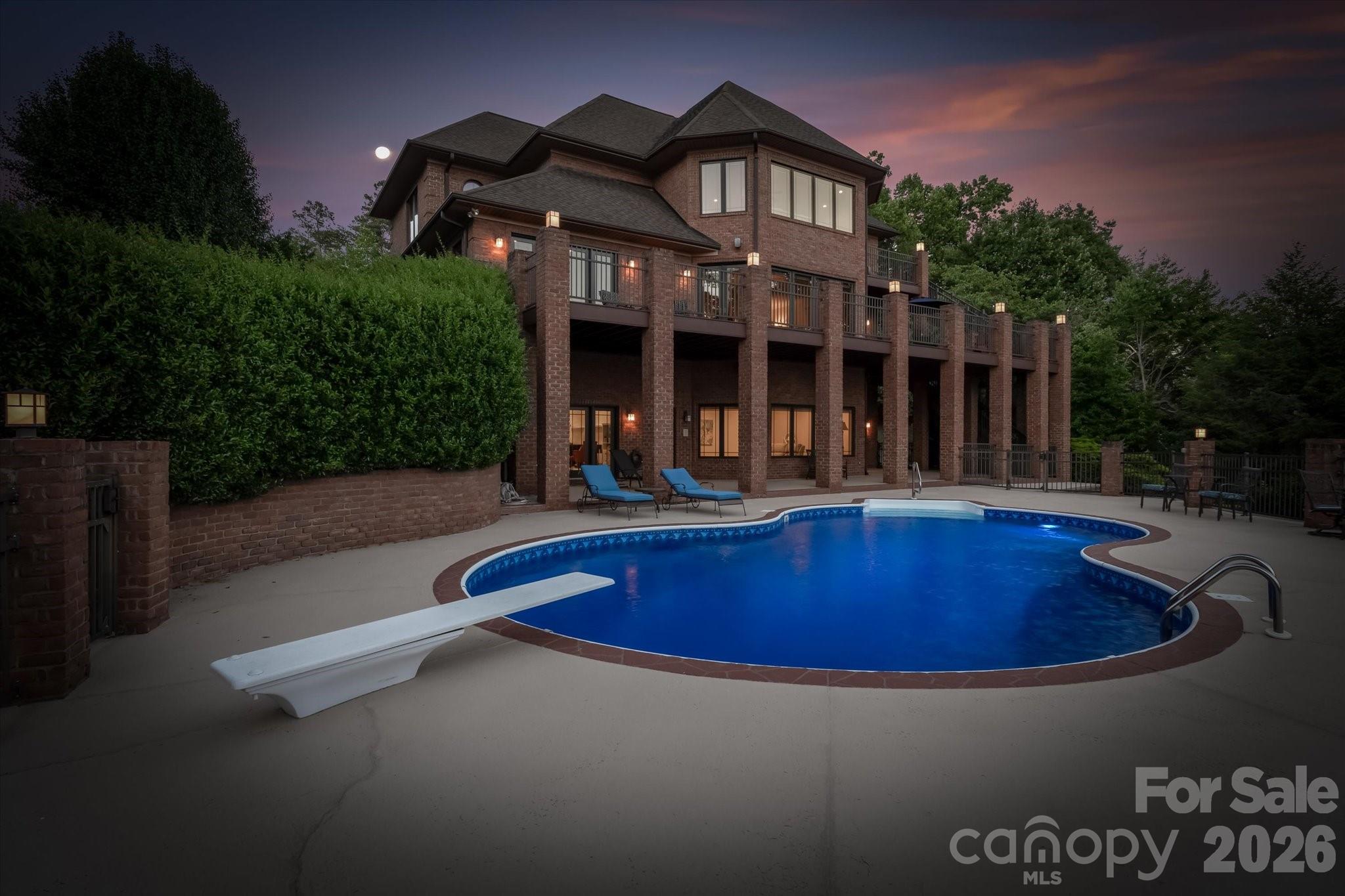 368 Players Ridge Road