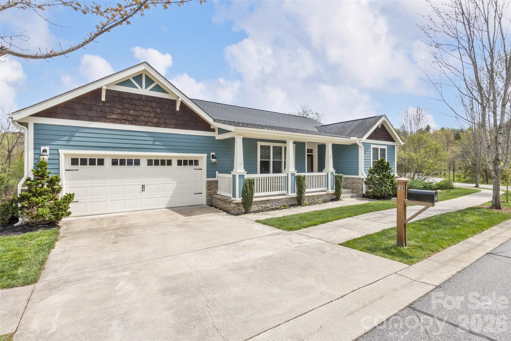 35 Pinebrook Club Drive