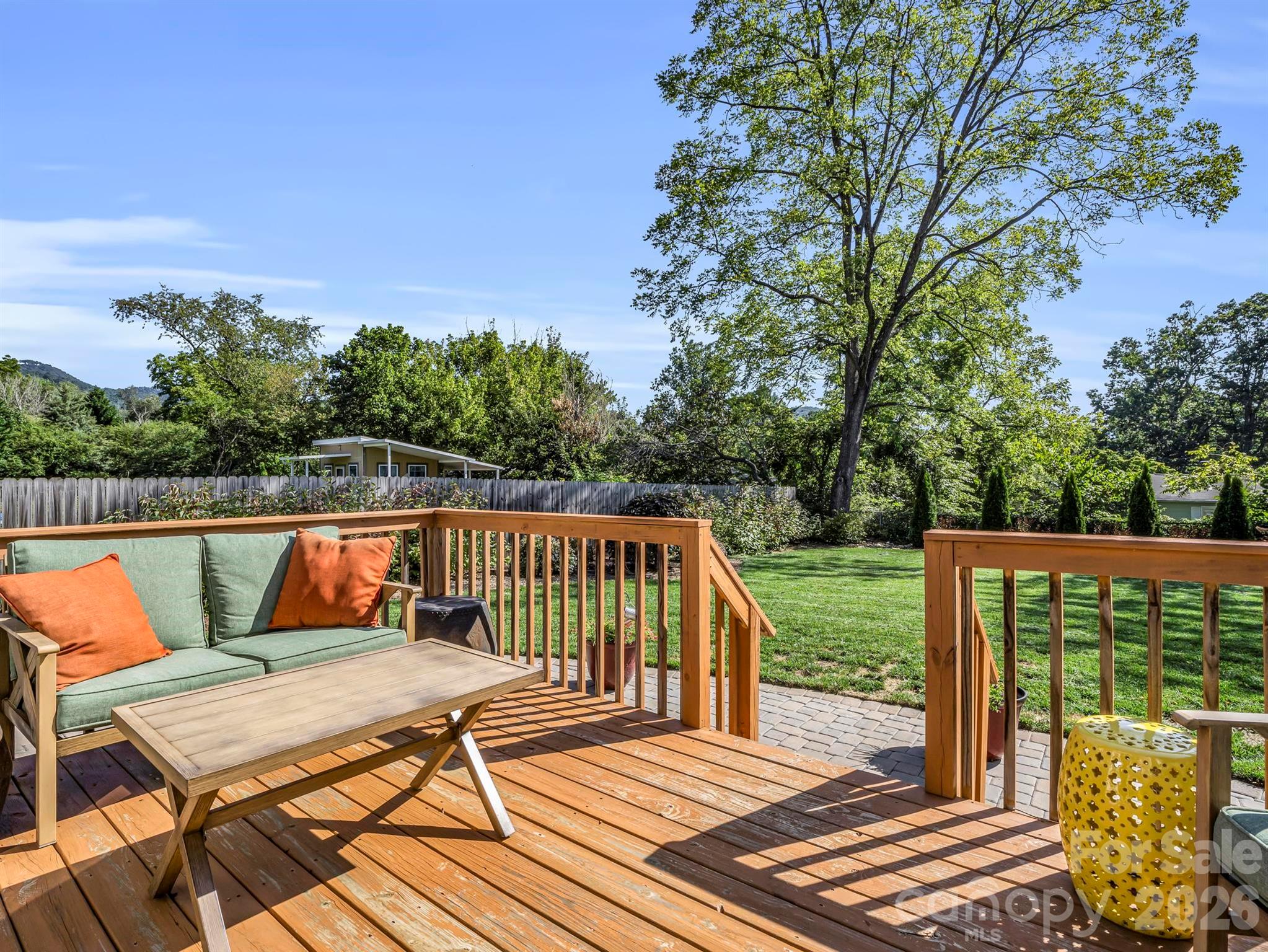11 N Pershing Road