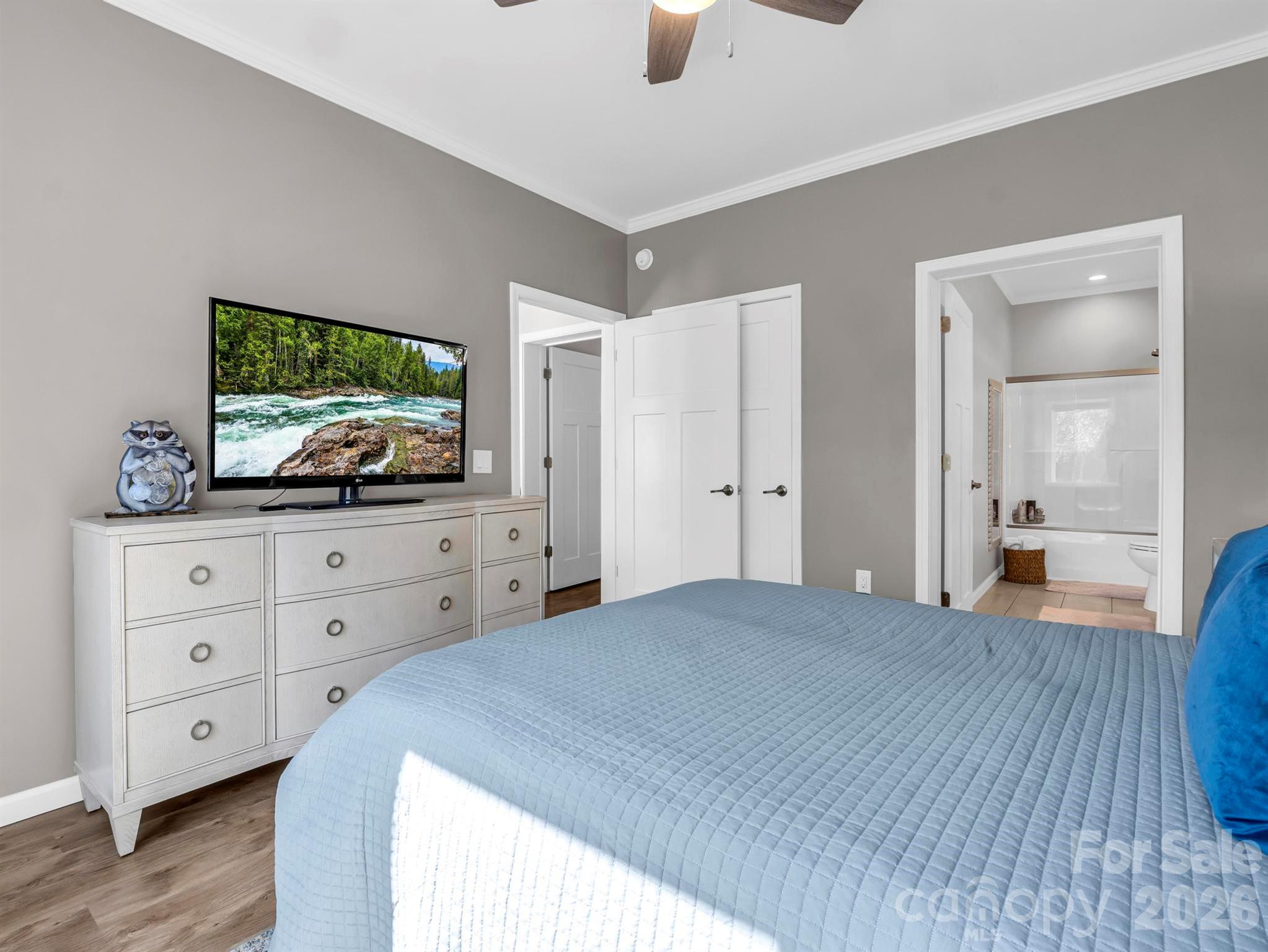 11 N Pershing Road