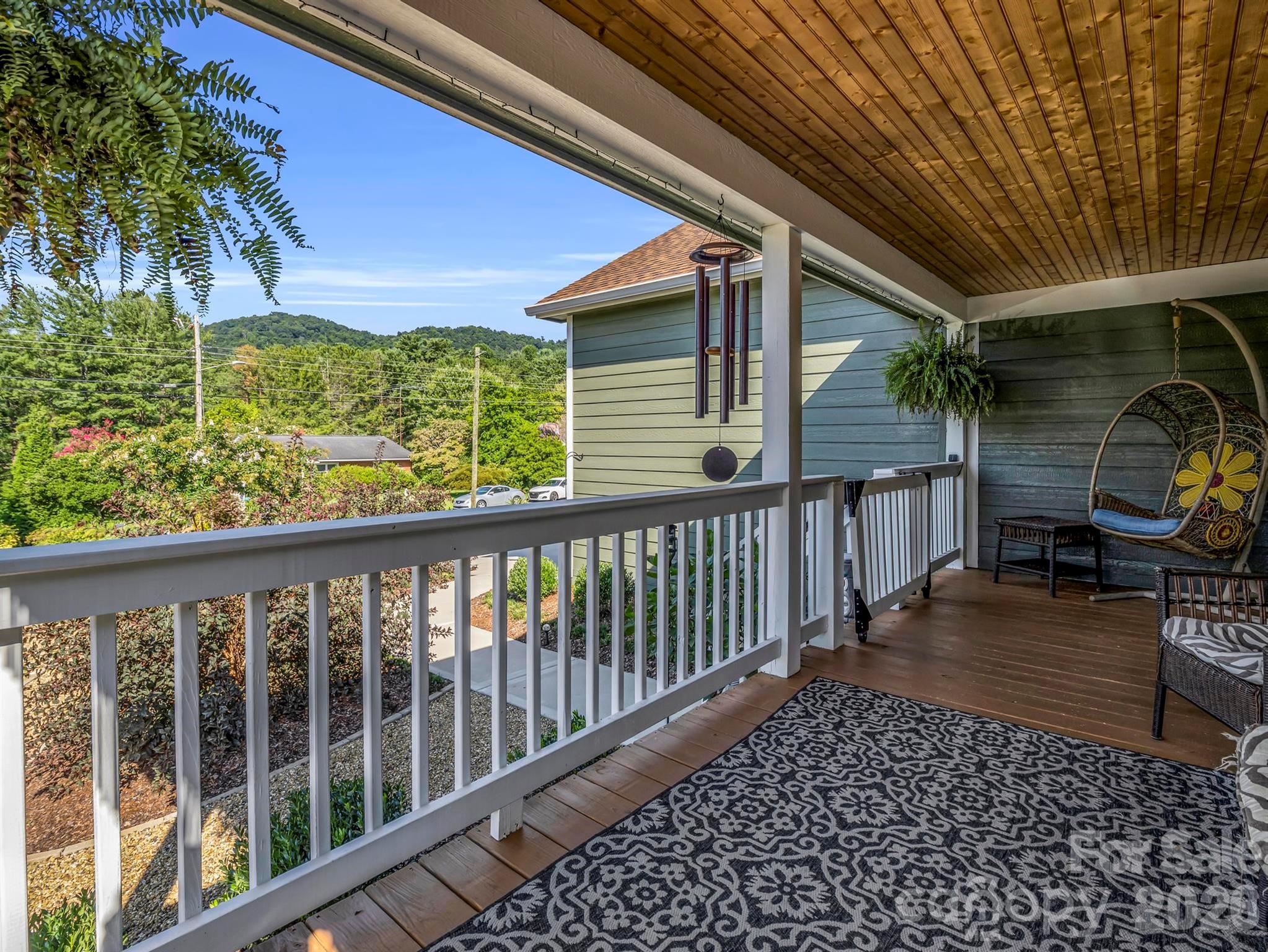 11 N Pershing Road