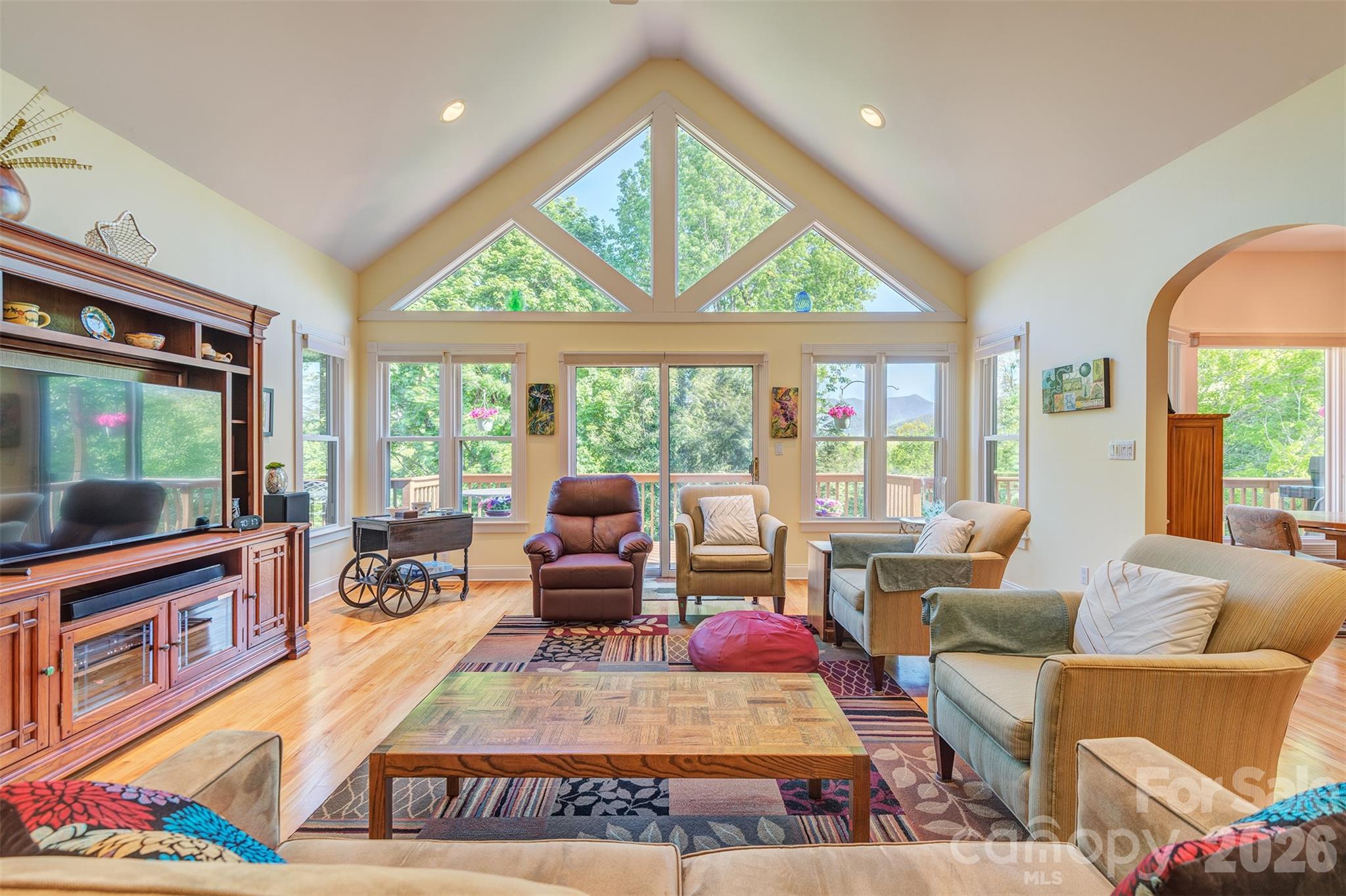 6 Clear Vista Drive