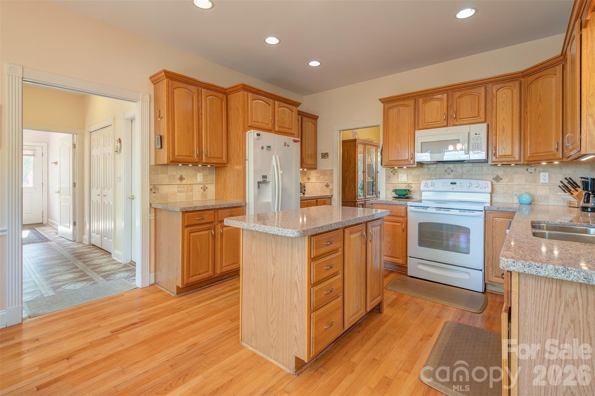 6 Clear Vista Drive