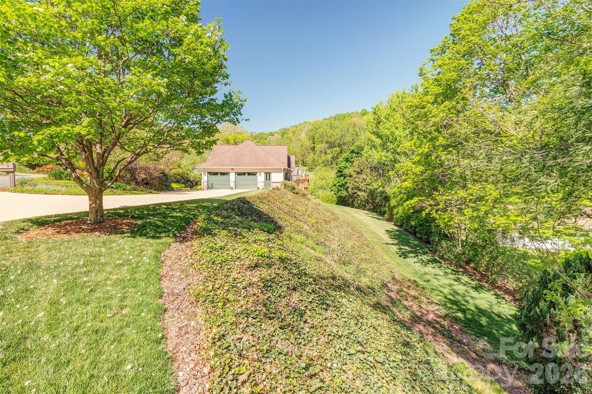 6 Clear Vista Drive