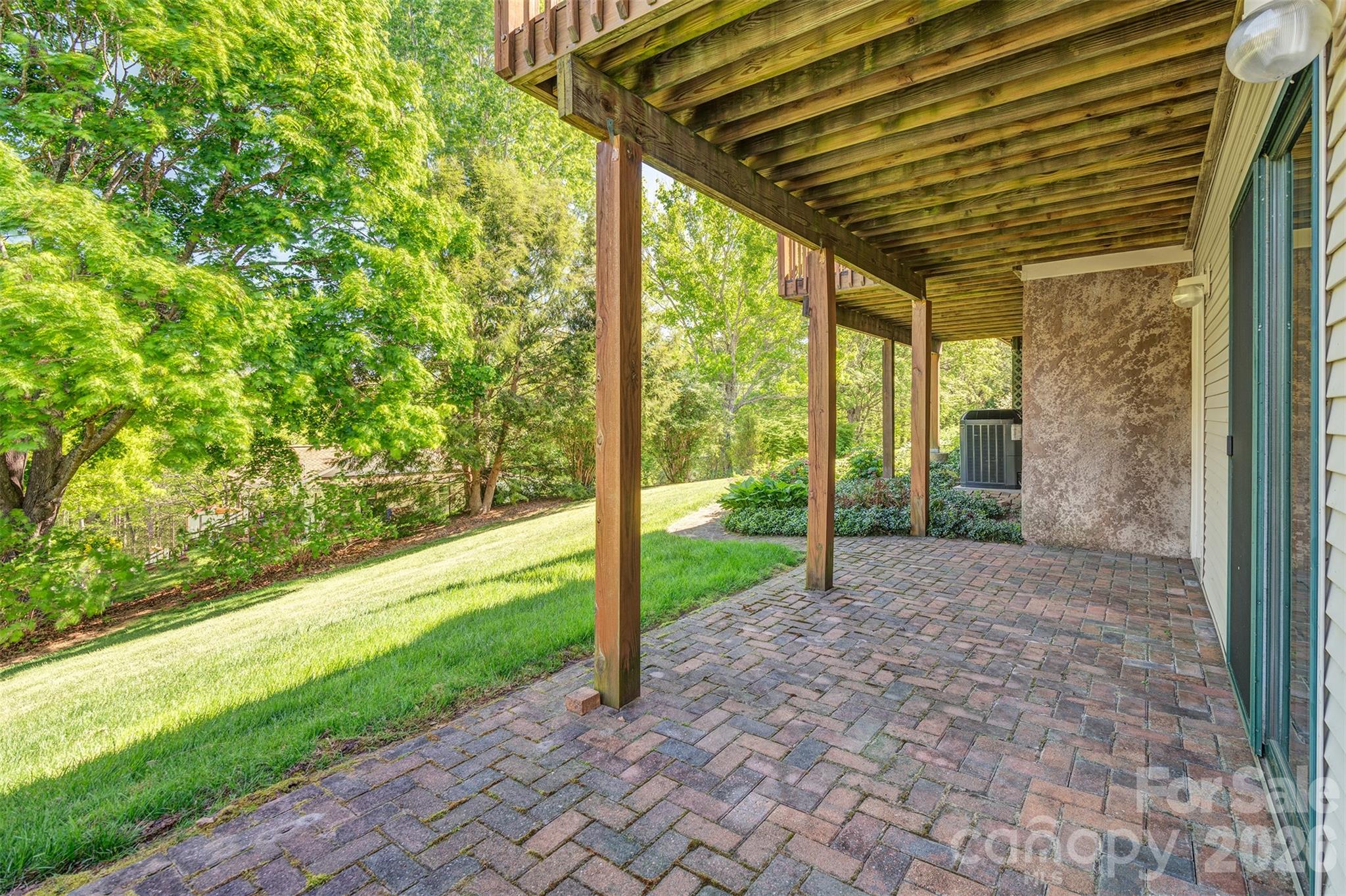 6 Clear Vista Drive