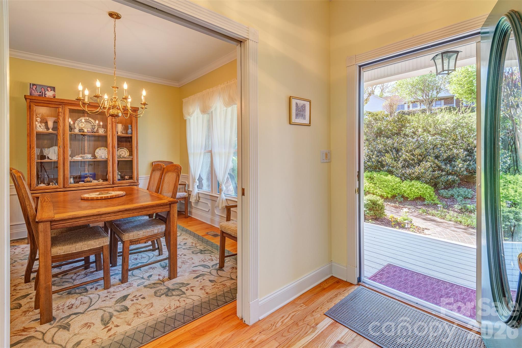 6 Clear Vista Drive