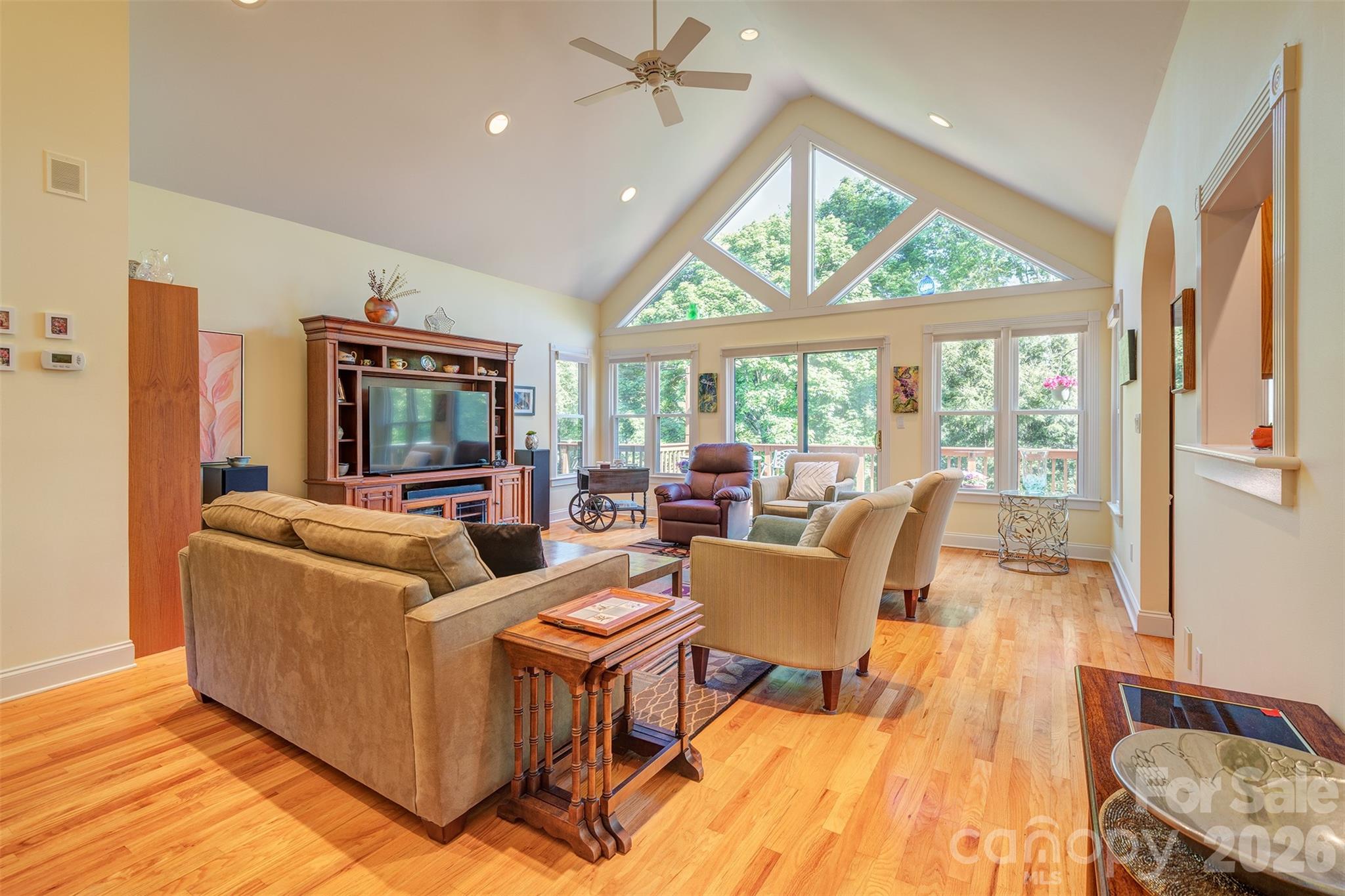 6 Clear Vista Drive
