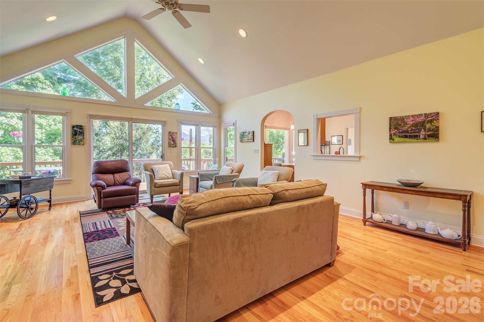 6 Clear Vista Drive
