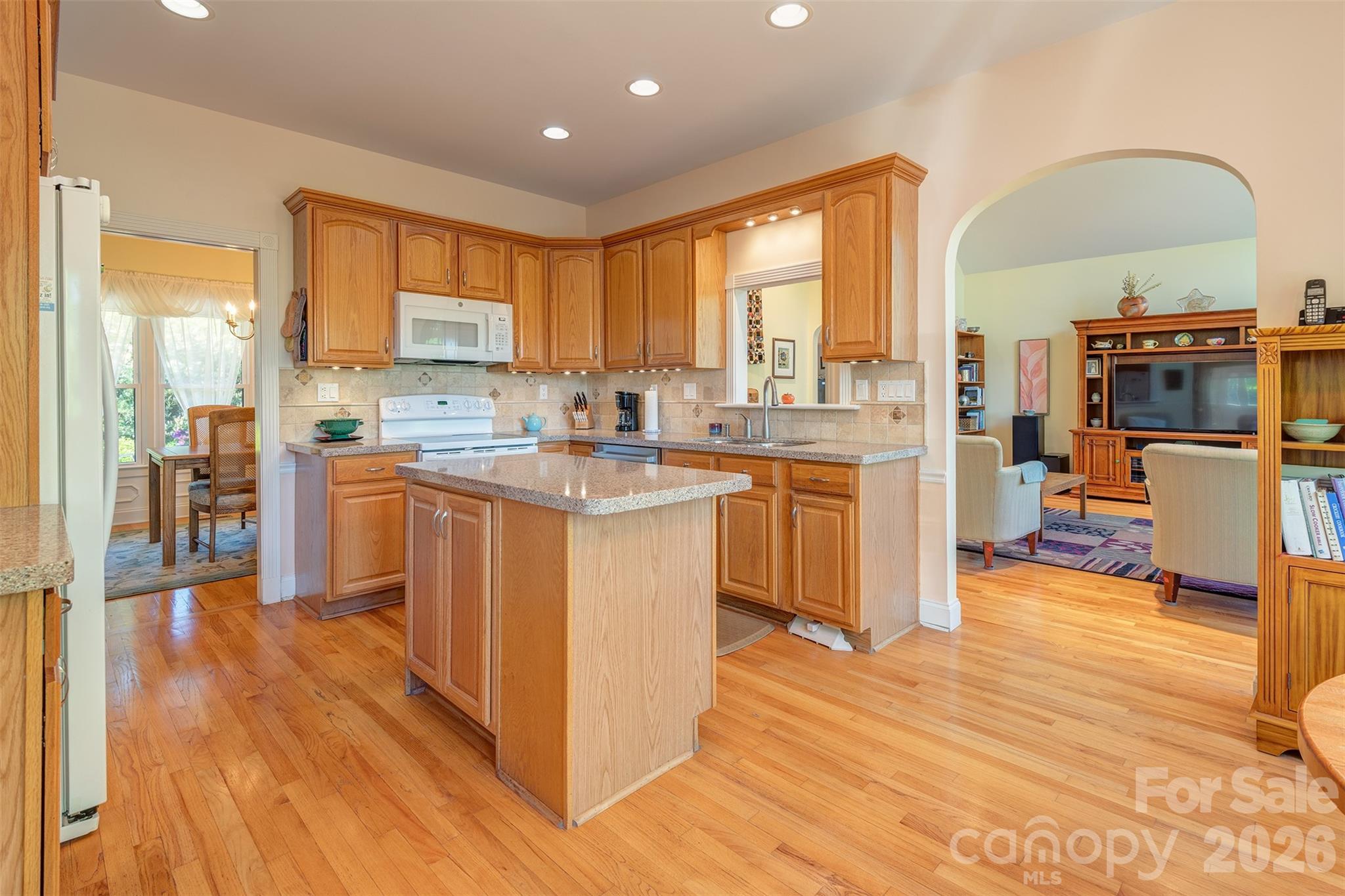 6 Clear Vista Drive