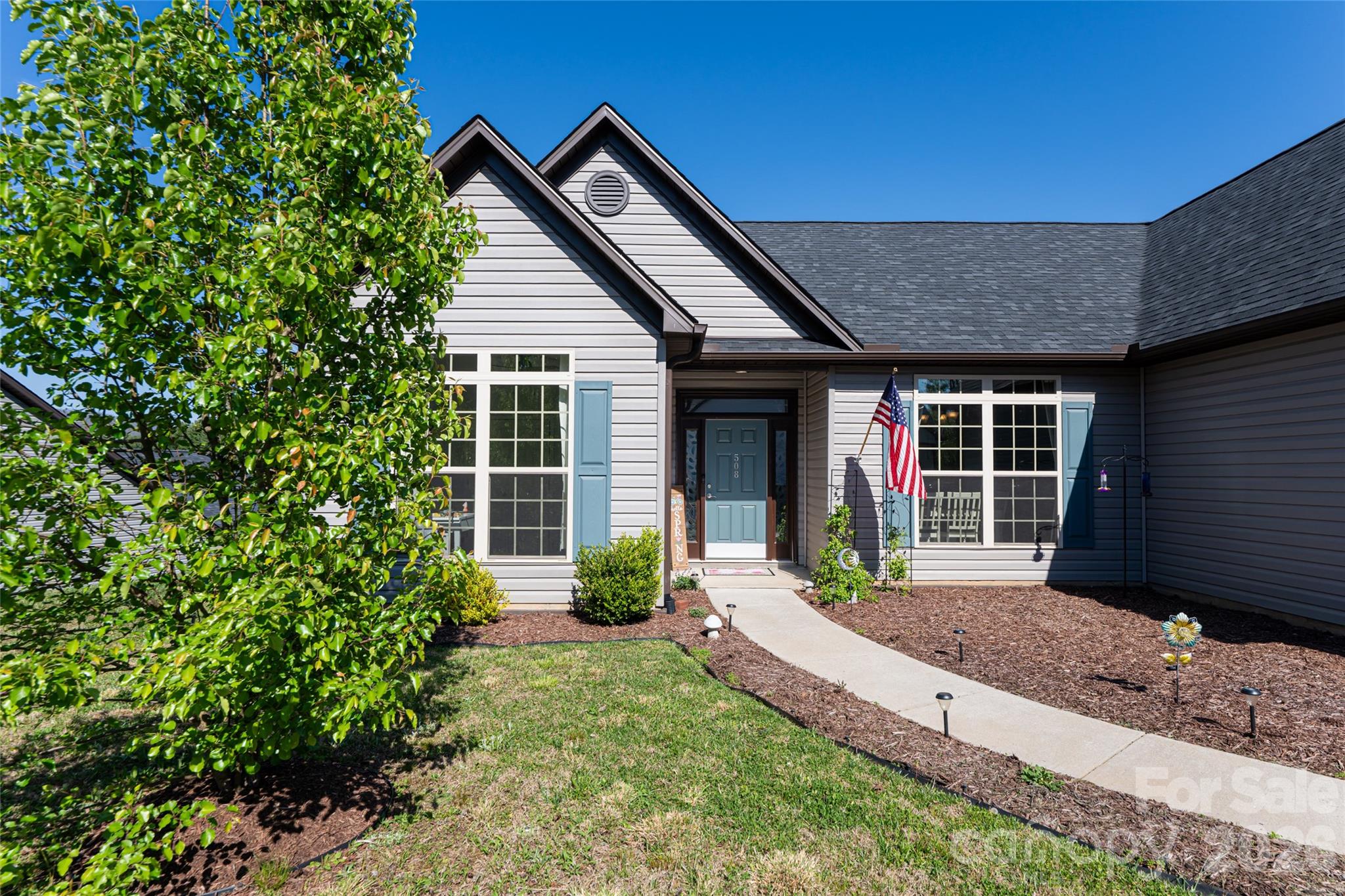 508 Rosebud Orchid Way