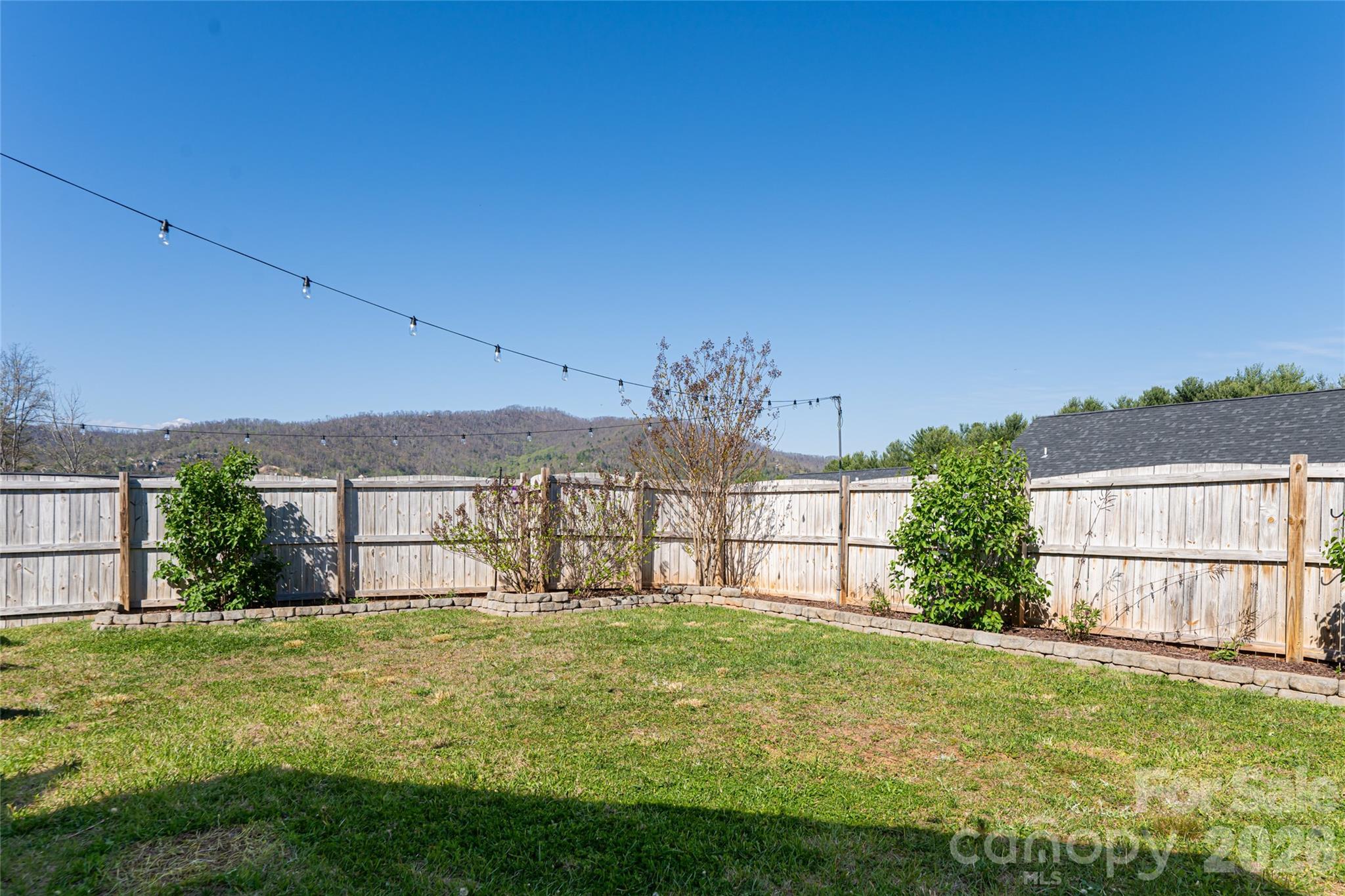 508 Rosebud Orchid Way