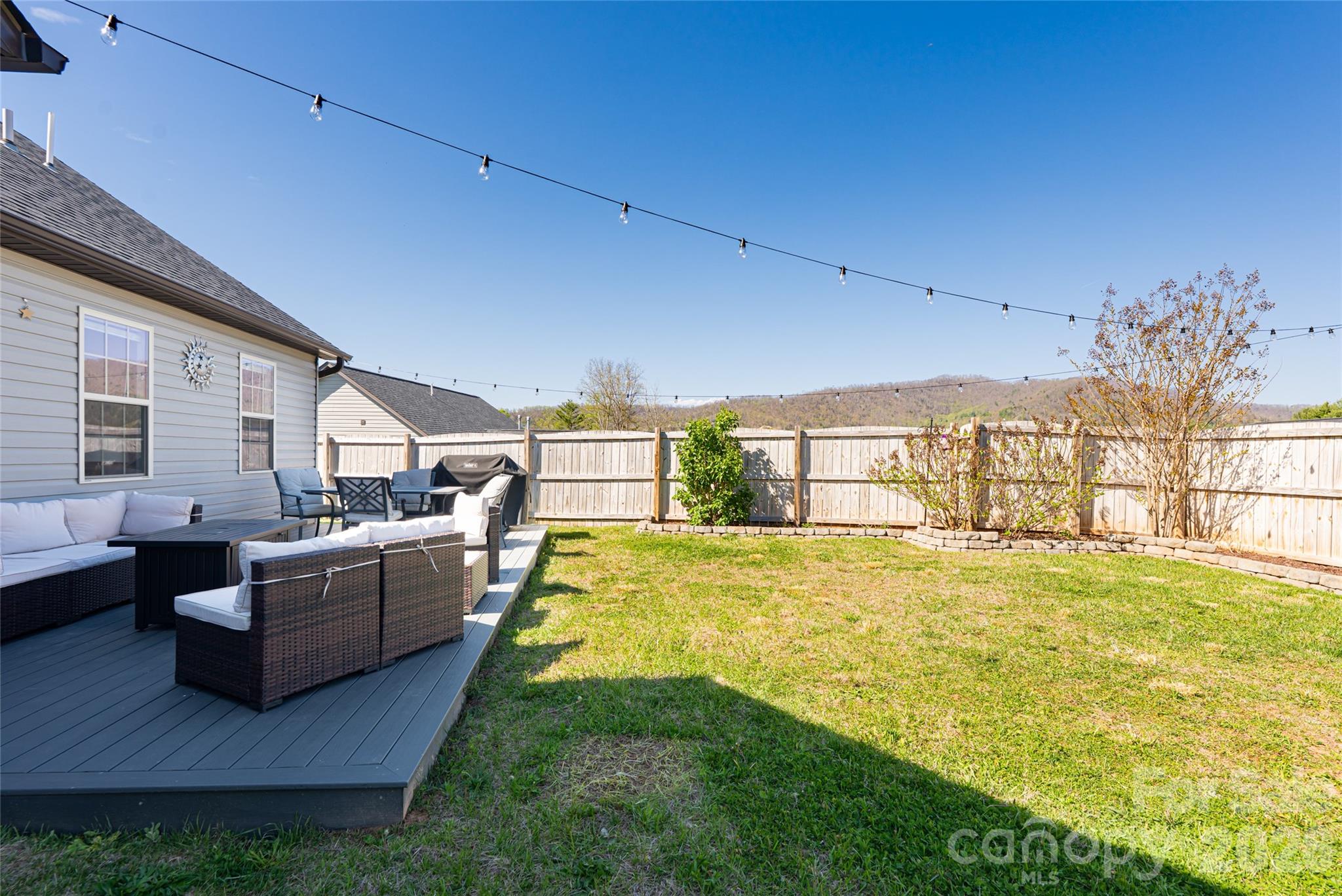 508 Rosebud Orchid Way