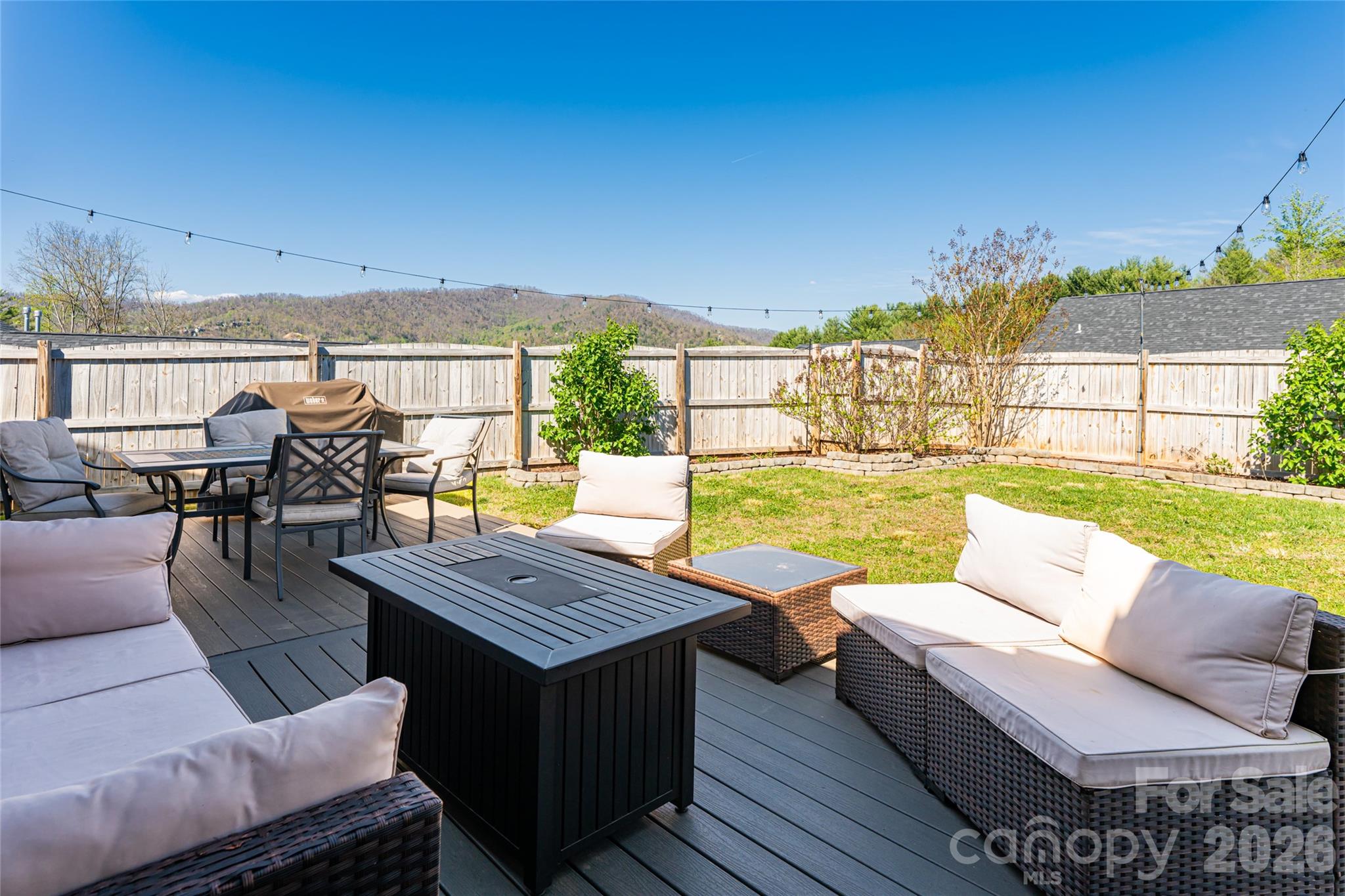 508 Rosebud Orchid Way
