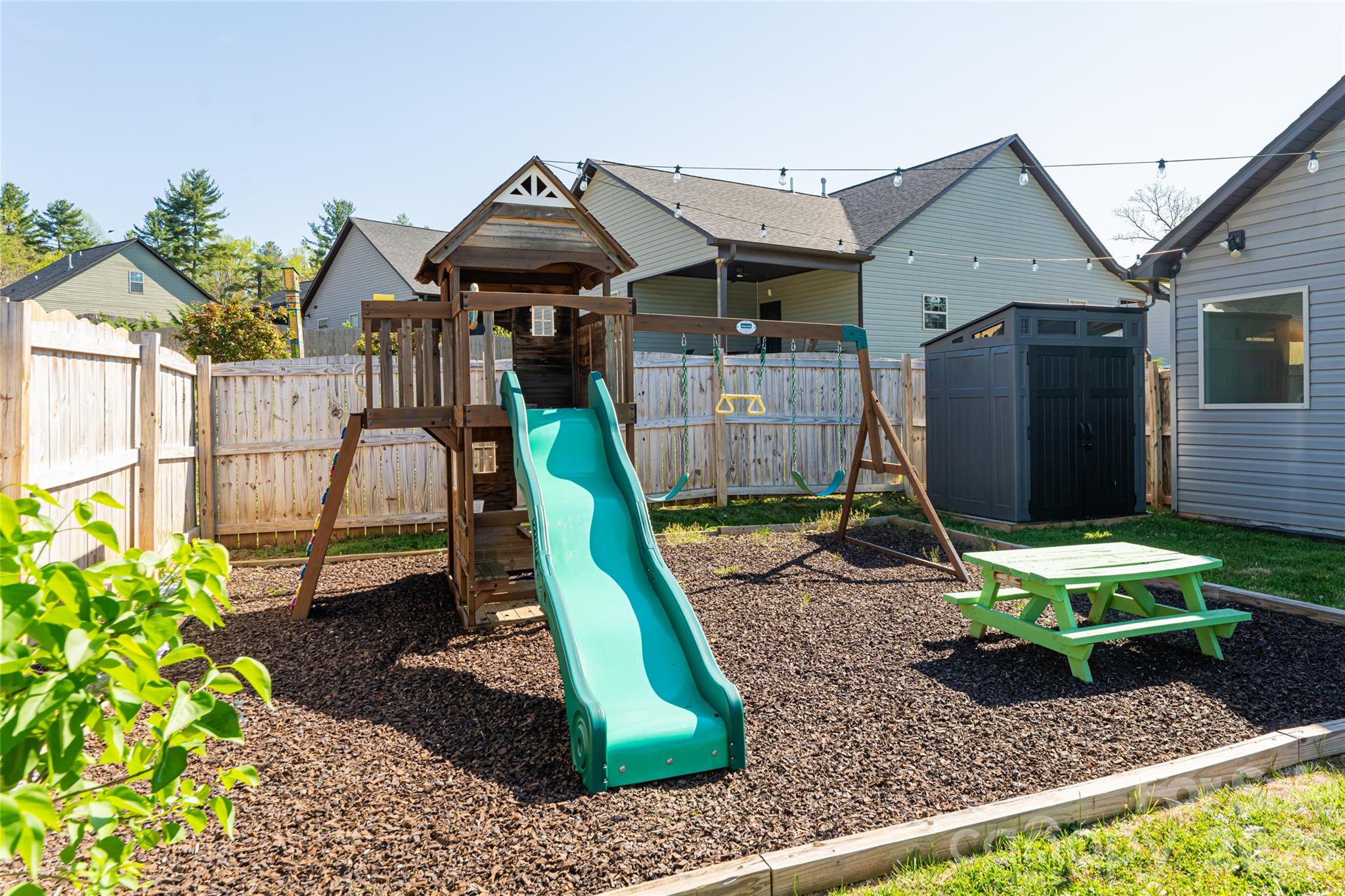 508 Rosebud Orchid Way