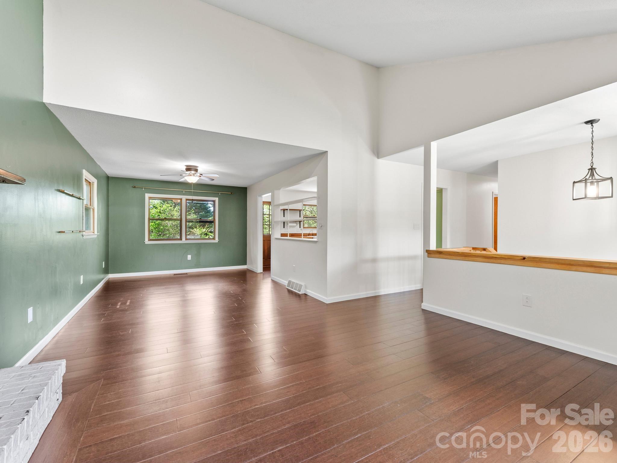 21 Dogwood Grove