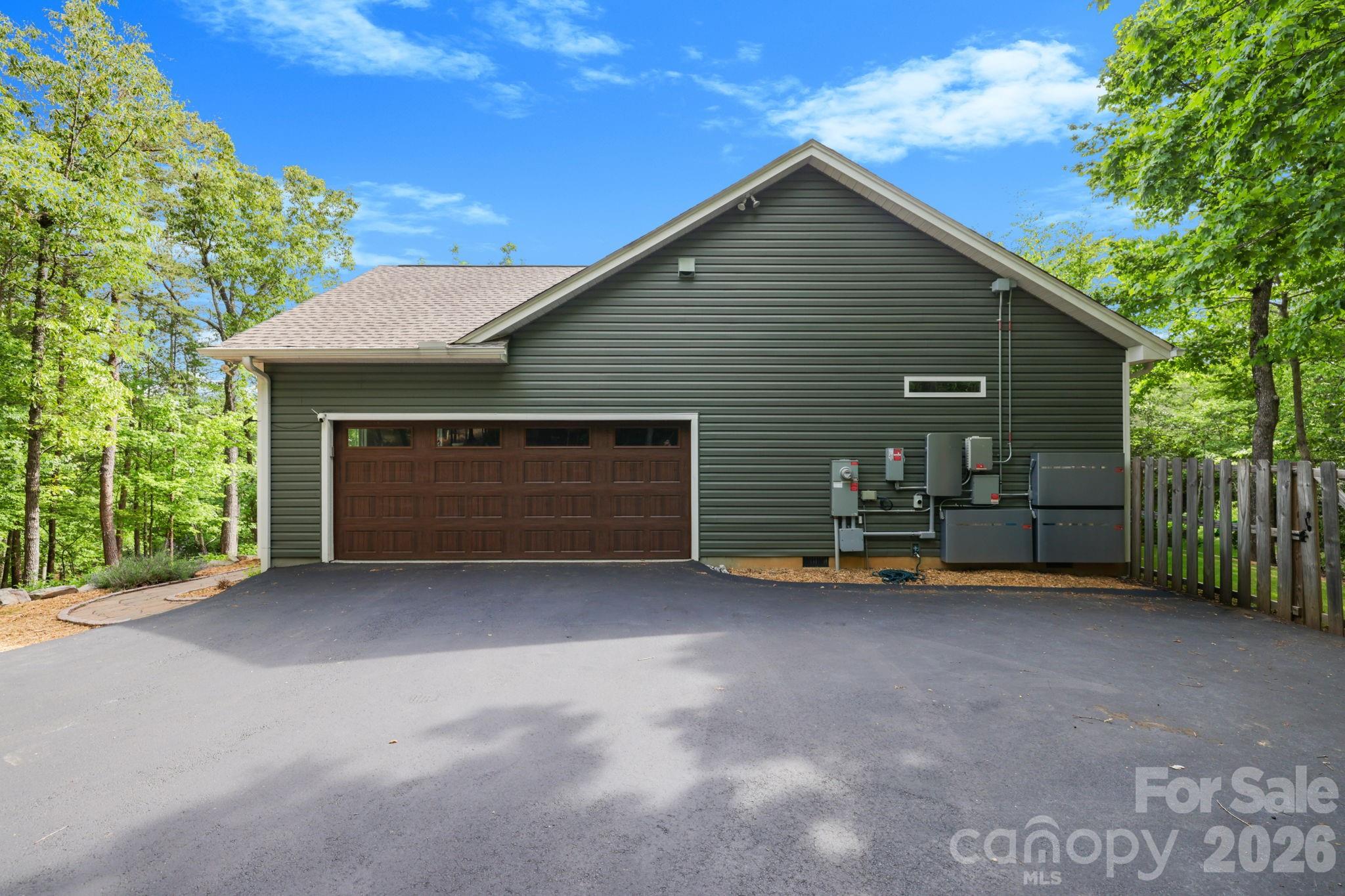 549 River Knoll Lane