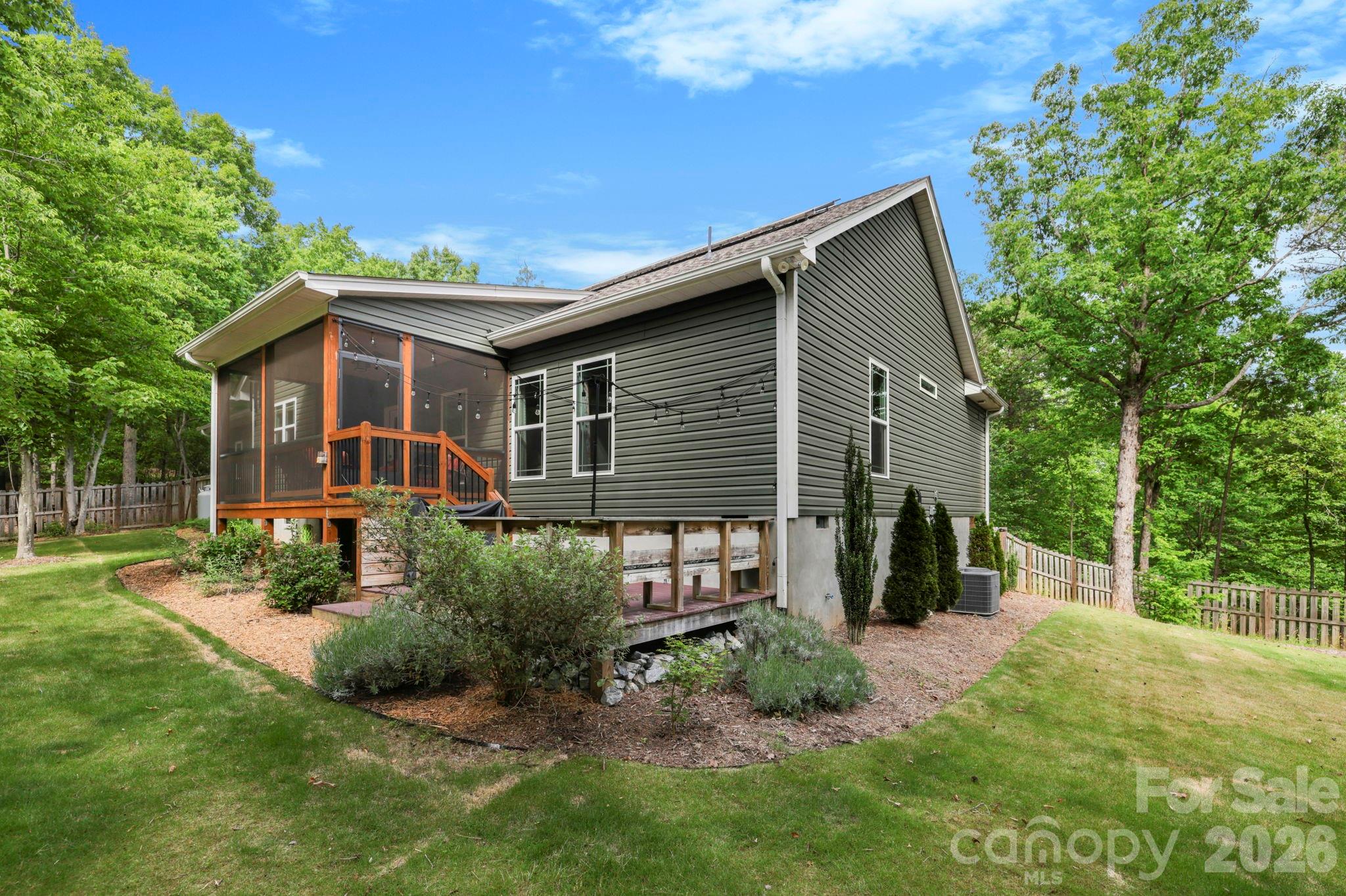 549 River Knoll Lane