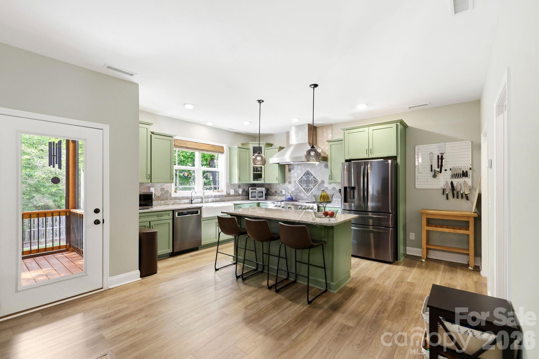 549 River Knoll Lane