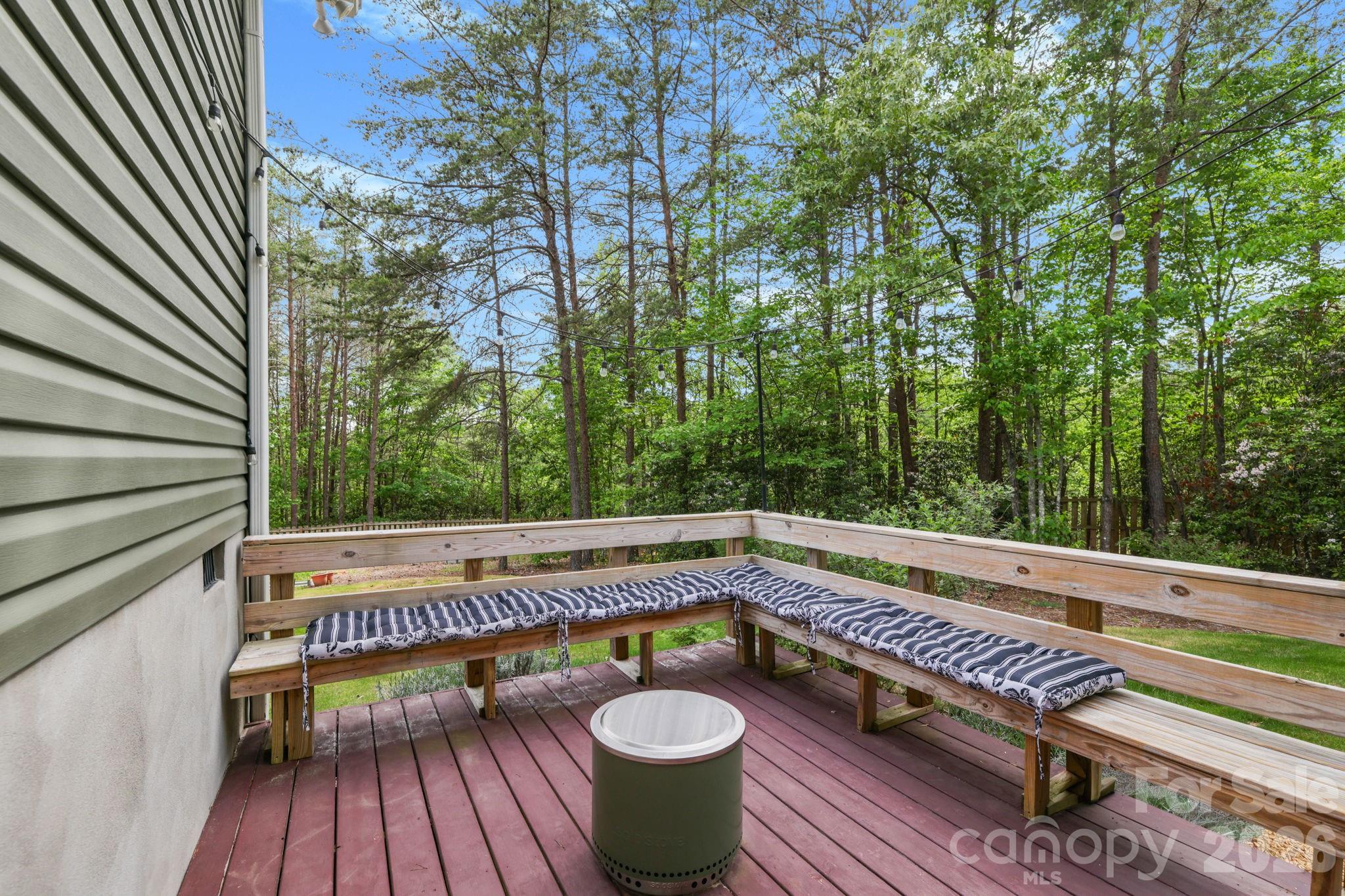 549 River Knoll Lane