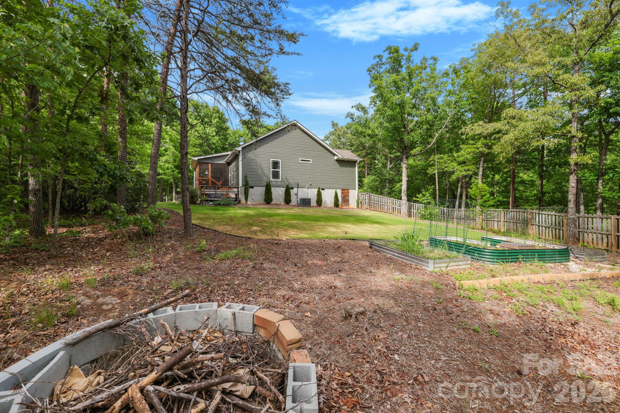 549 River Knoll Lane