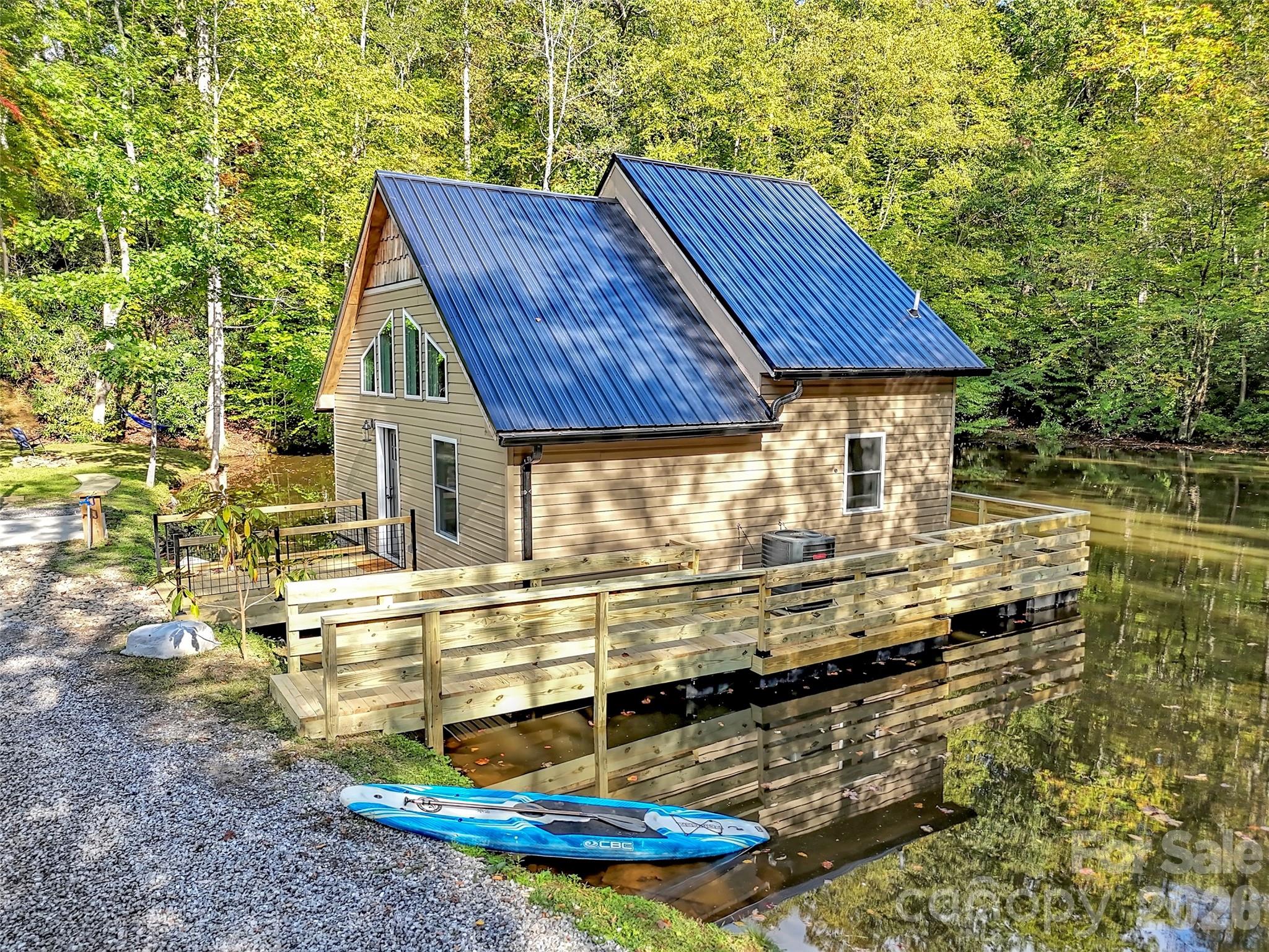 535 Hemlock Loop