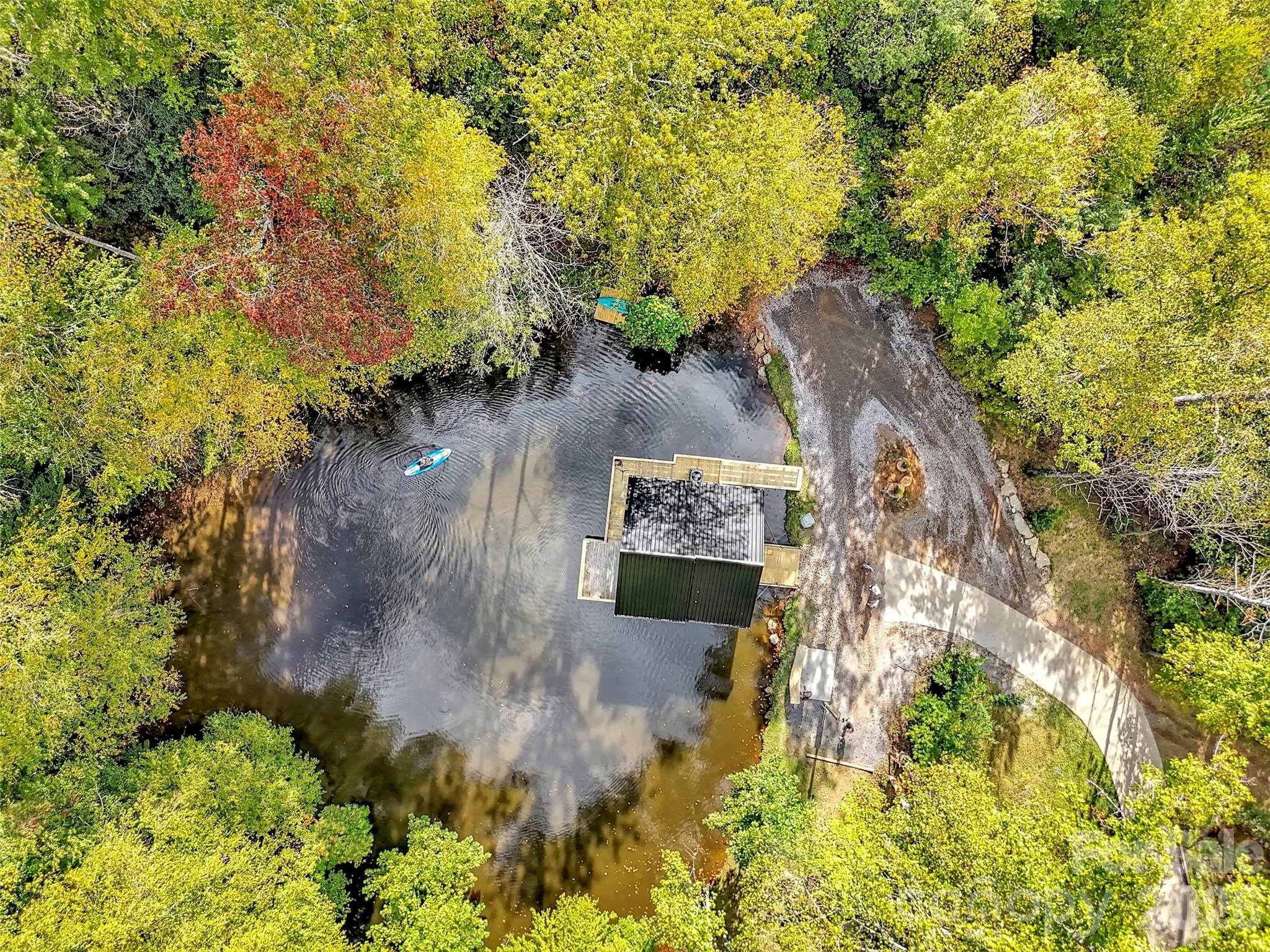 535 Hemlock Loop