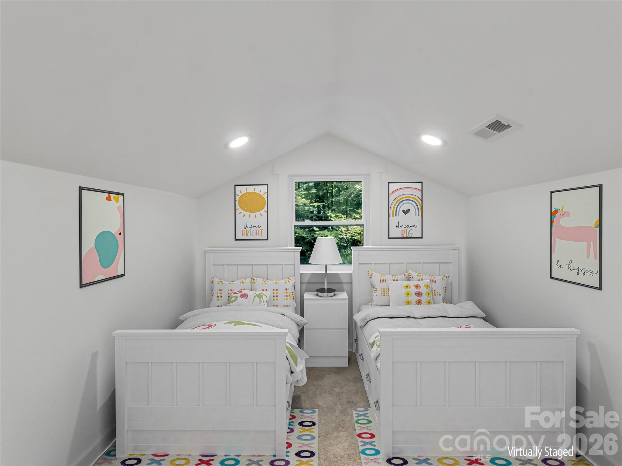 535 Hemlock Loop
