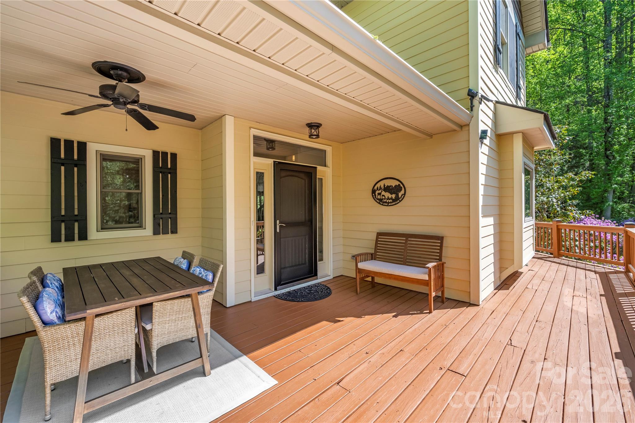 128 Churchill Downs Drive