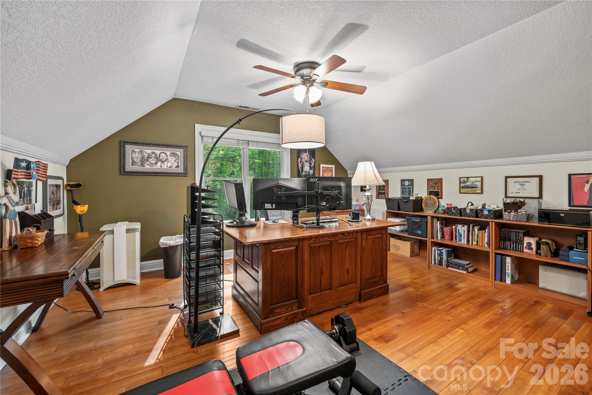 128 Churchill Downs Drive