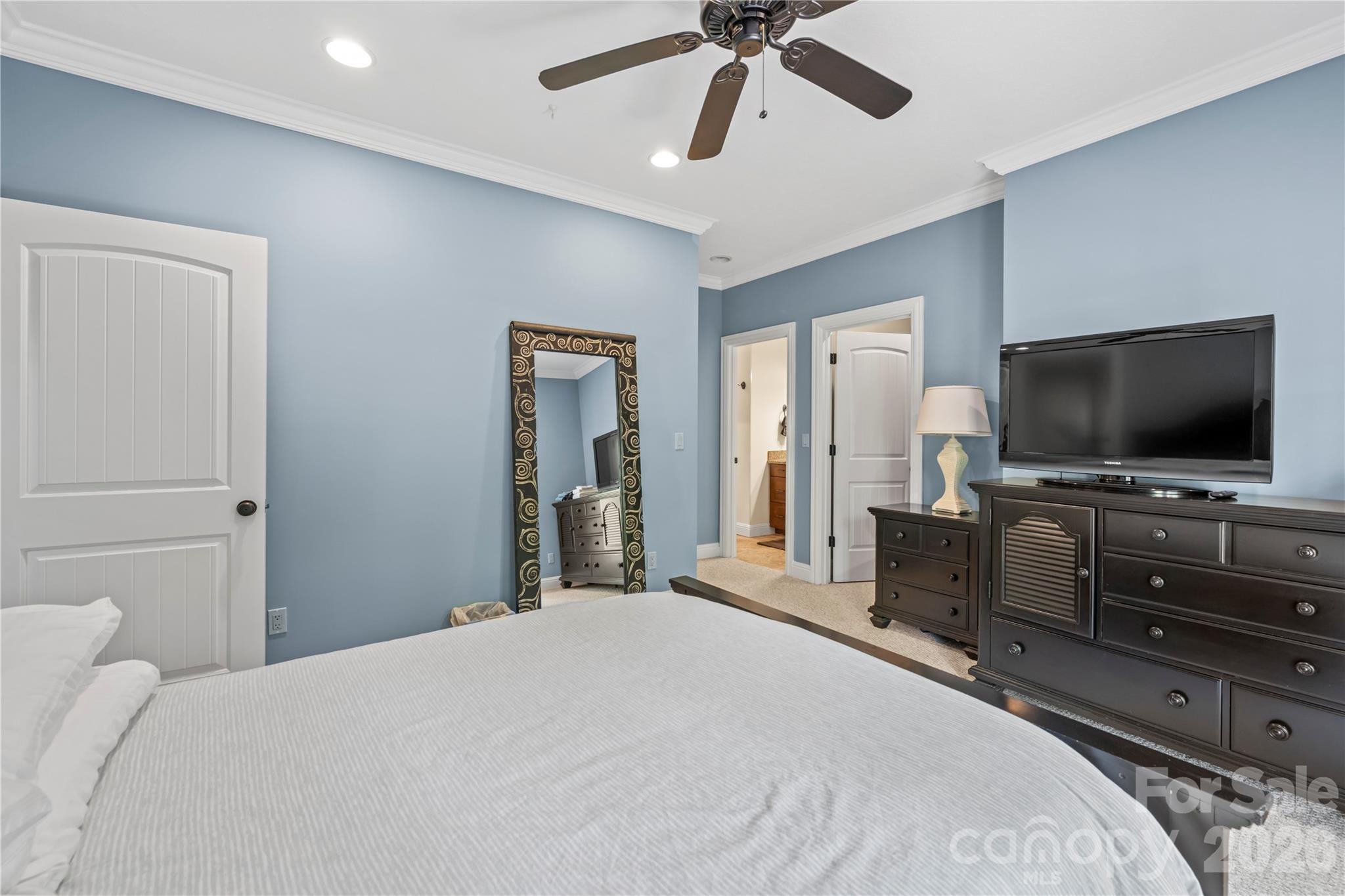 128 Churchill Downs Drive