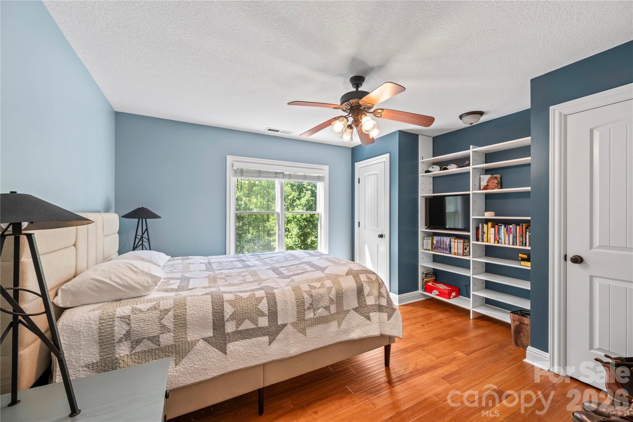 128 Churchill Downs Drive