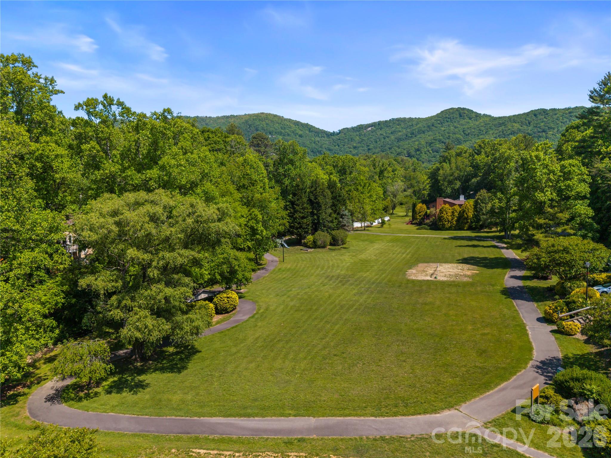 128 Churchill Downs Drive