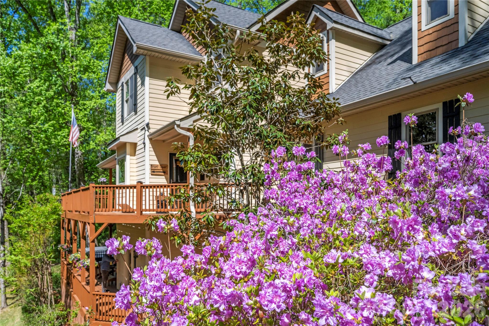 128 Churchill Downs Drive