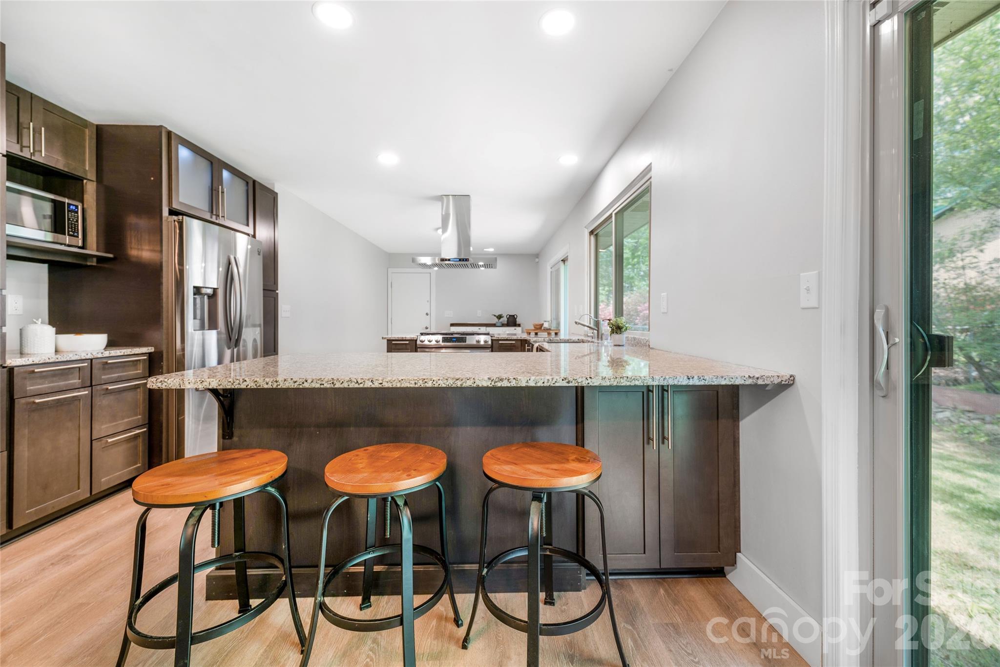 135 Scarlet Drive