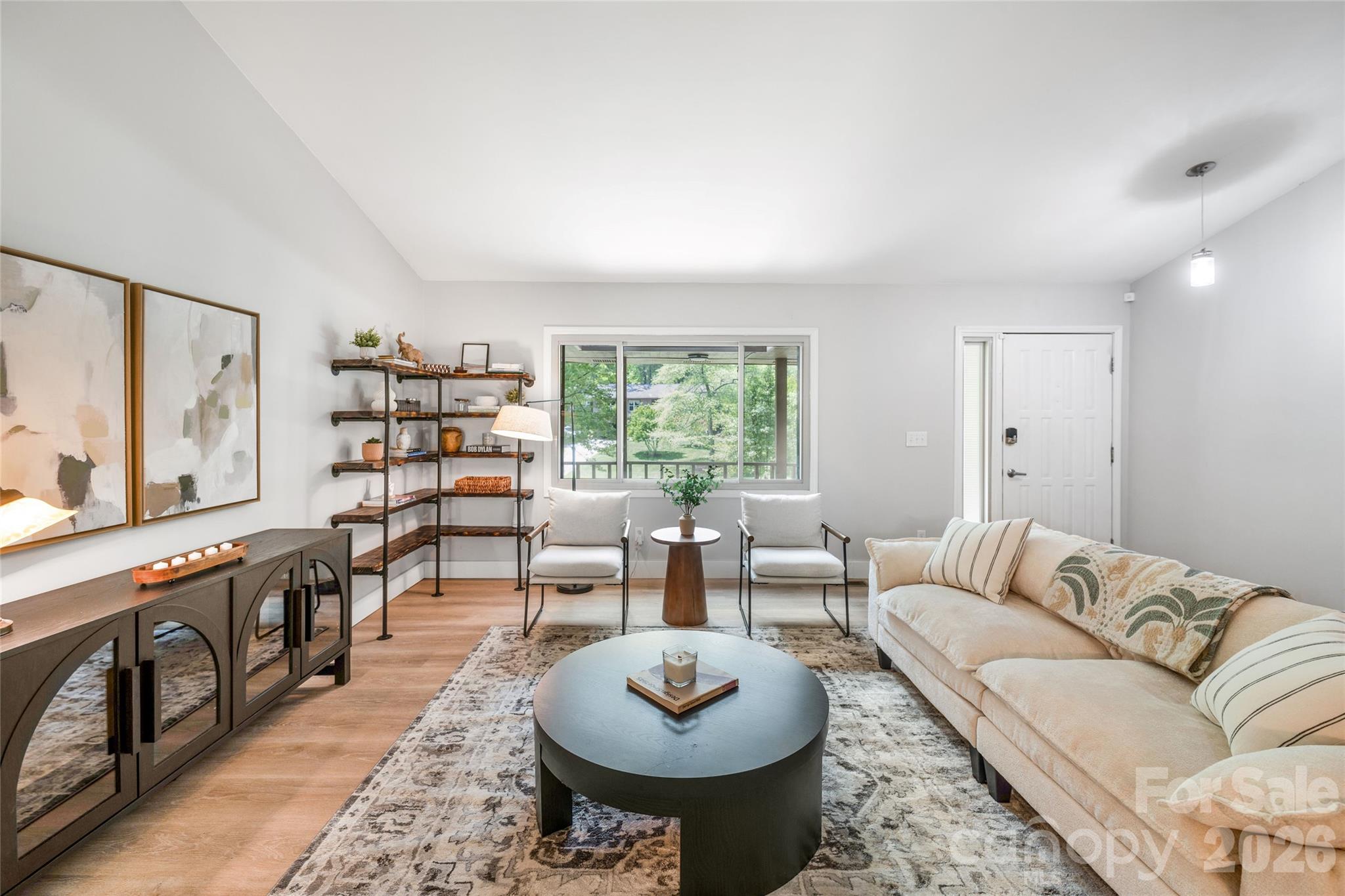 135 Scarlet Drive