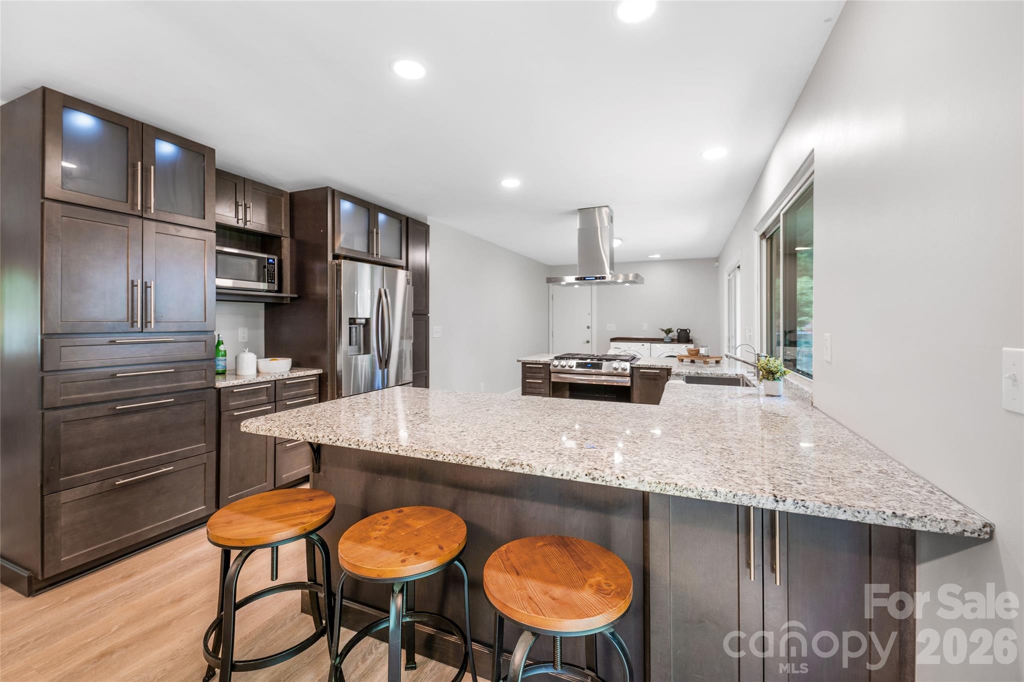 135 Scarlet Drive