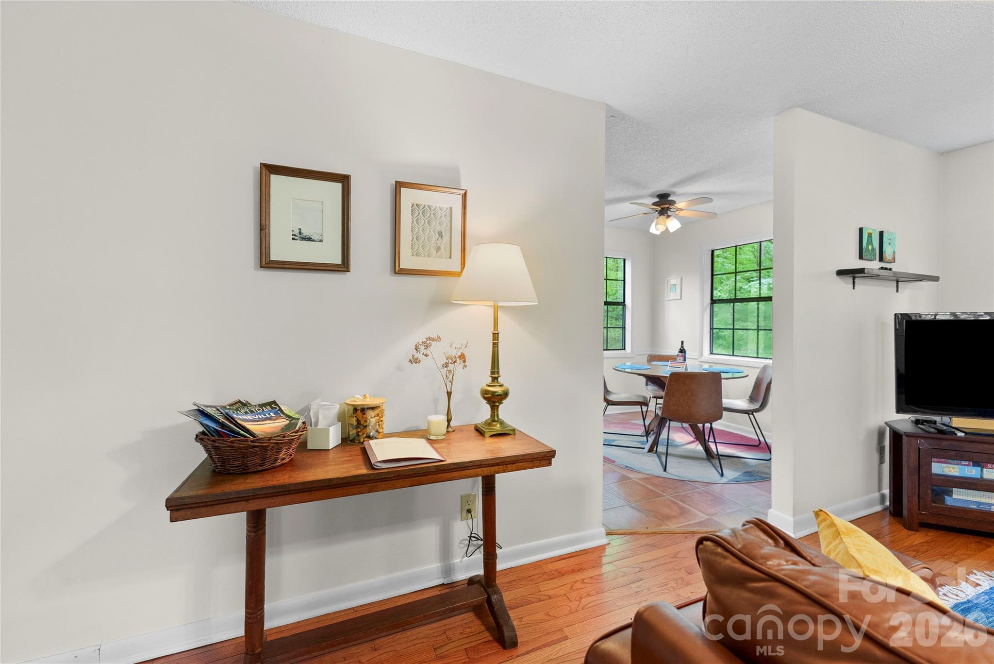 280 Timberside Drive
