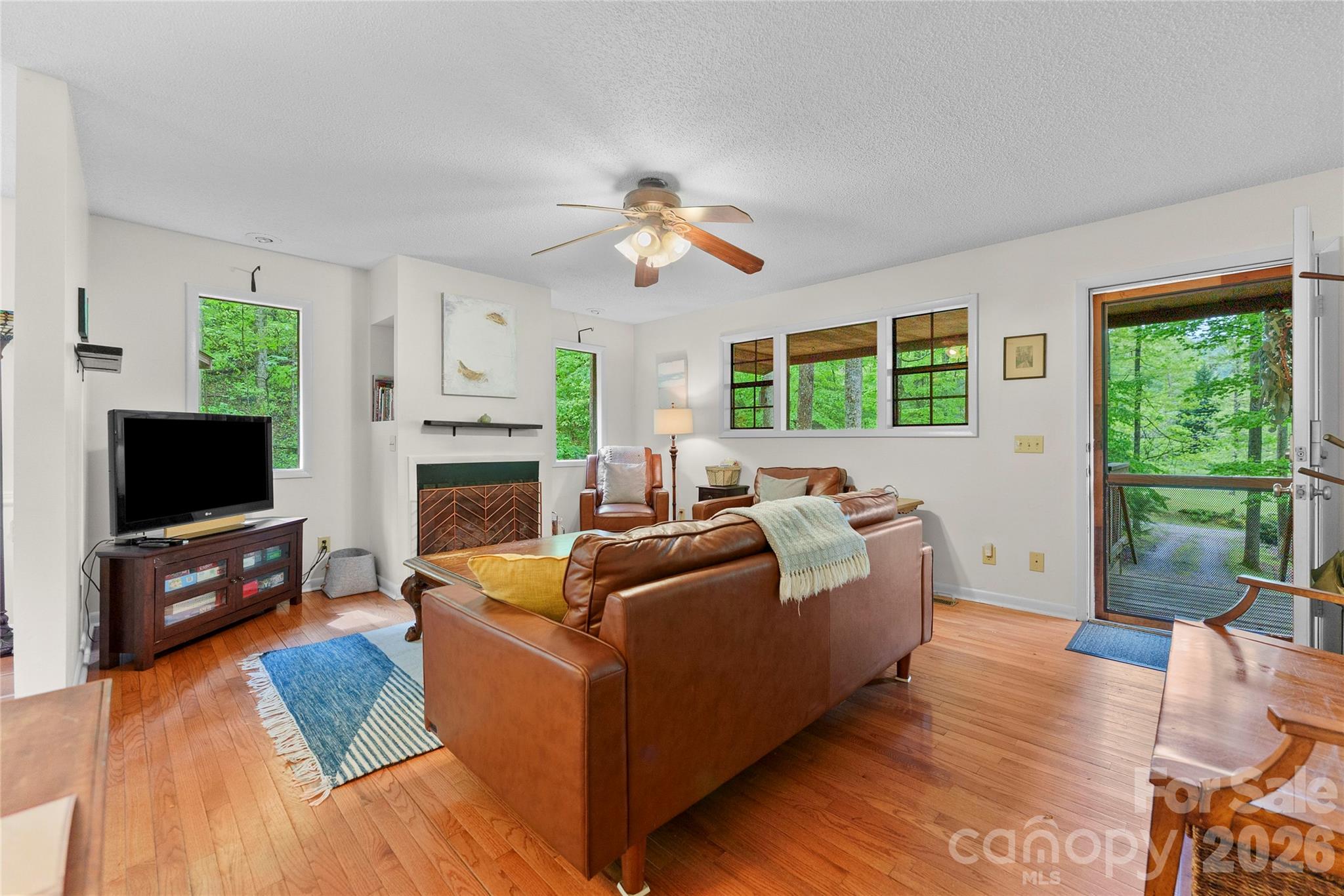 280 Timberside Drive