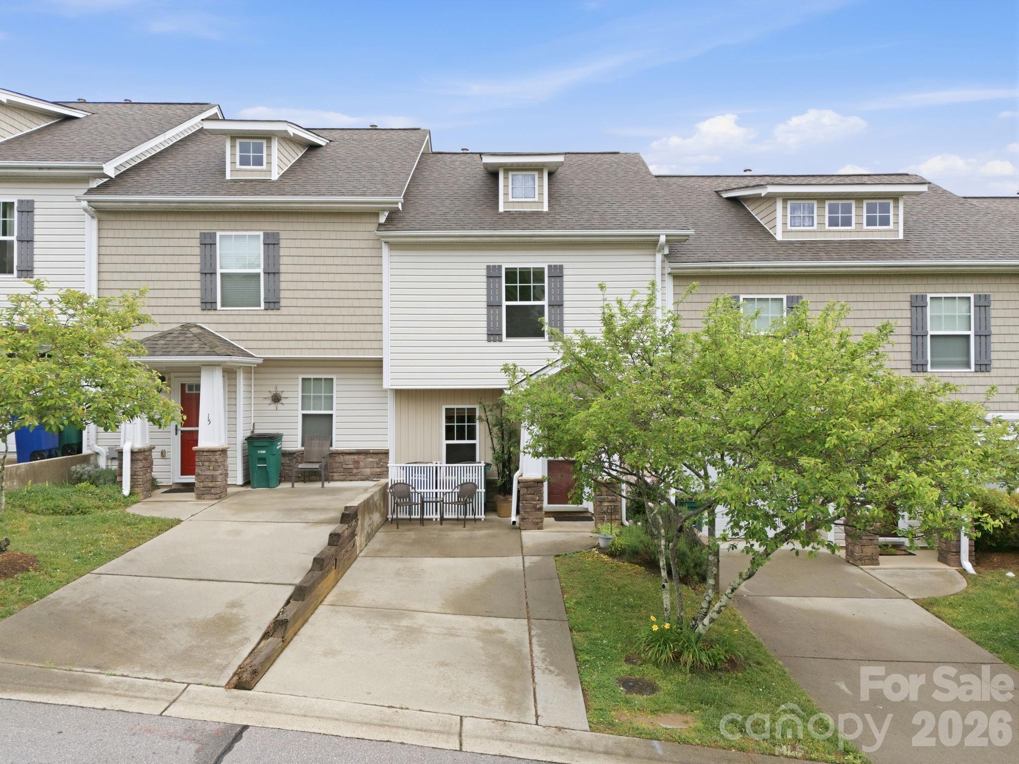 11 Athena Avenue
