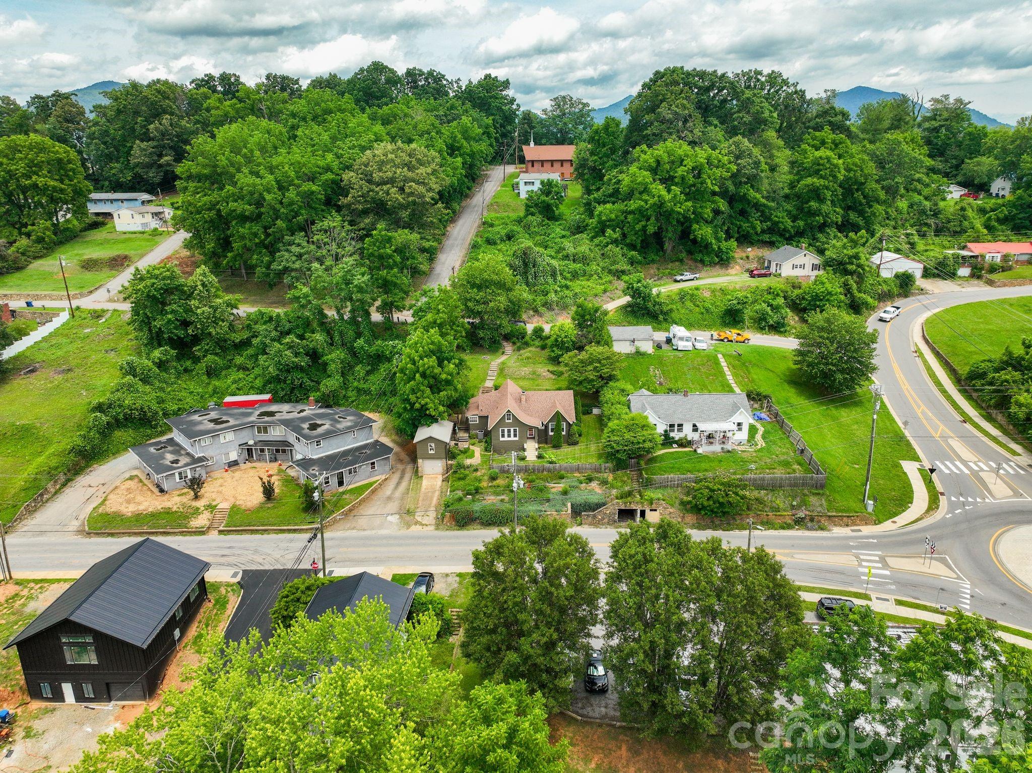 385 Pisgah Drive