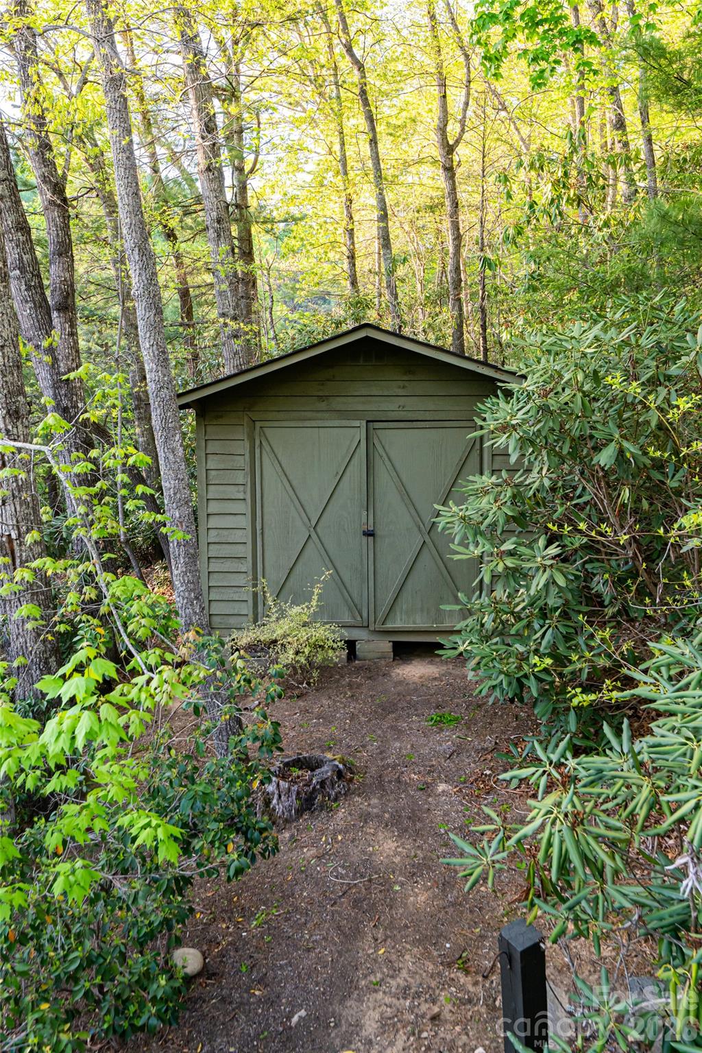 2159 North Fork Right Fork Road