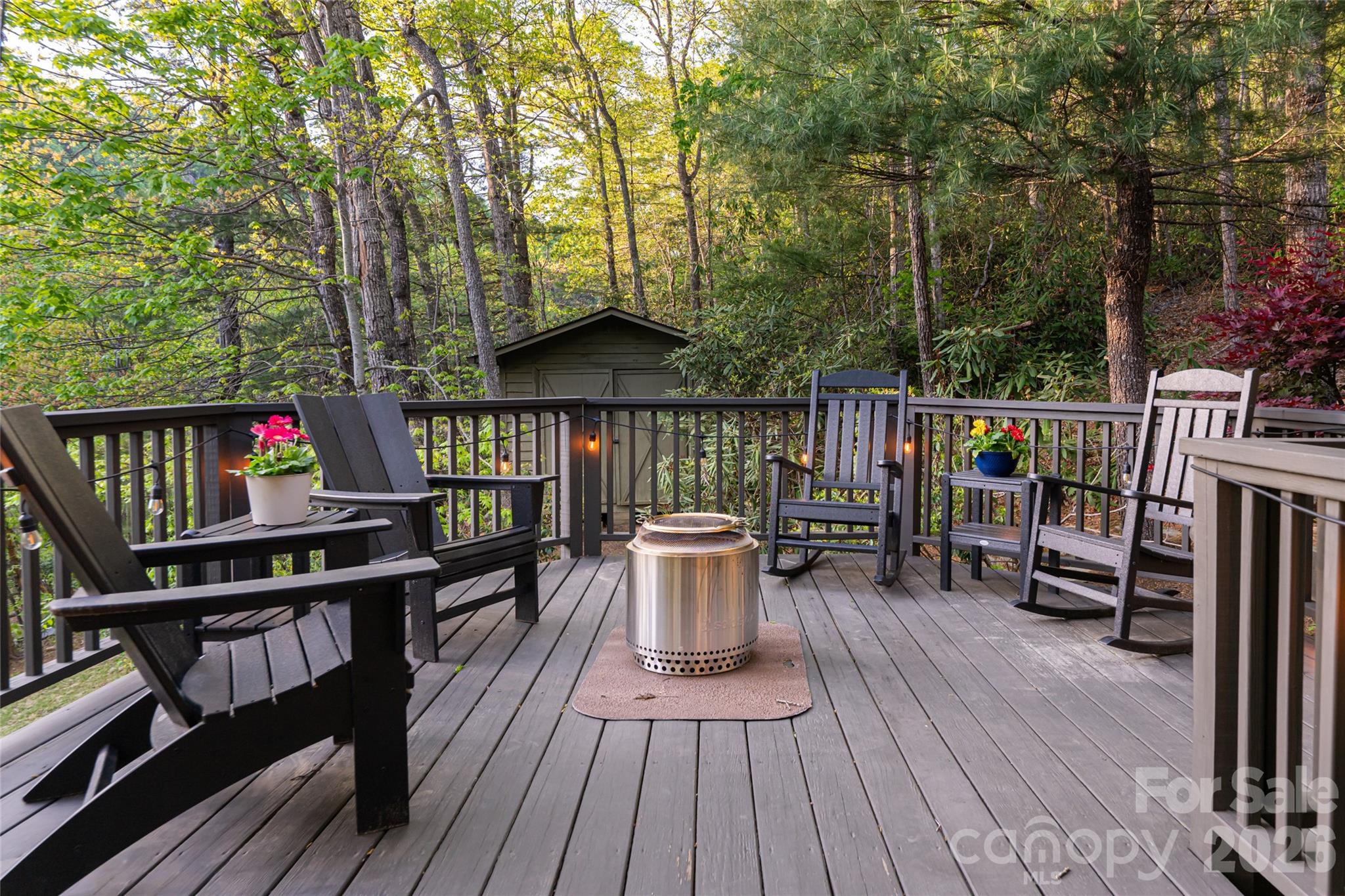 2159 North Fork Right Fork Road
