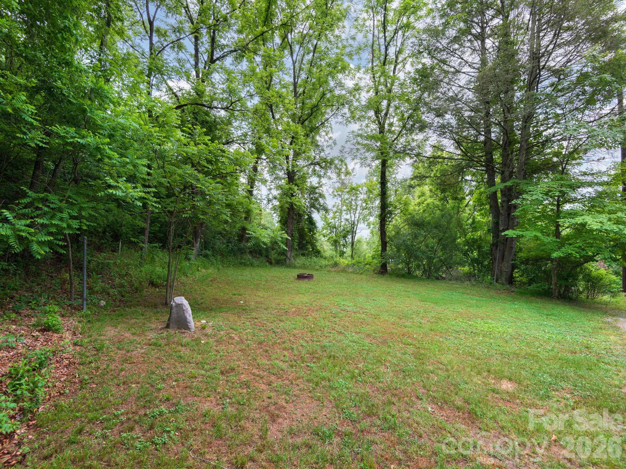 24 Piney Ridge Mountain Road