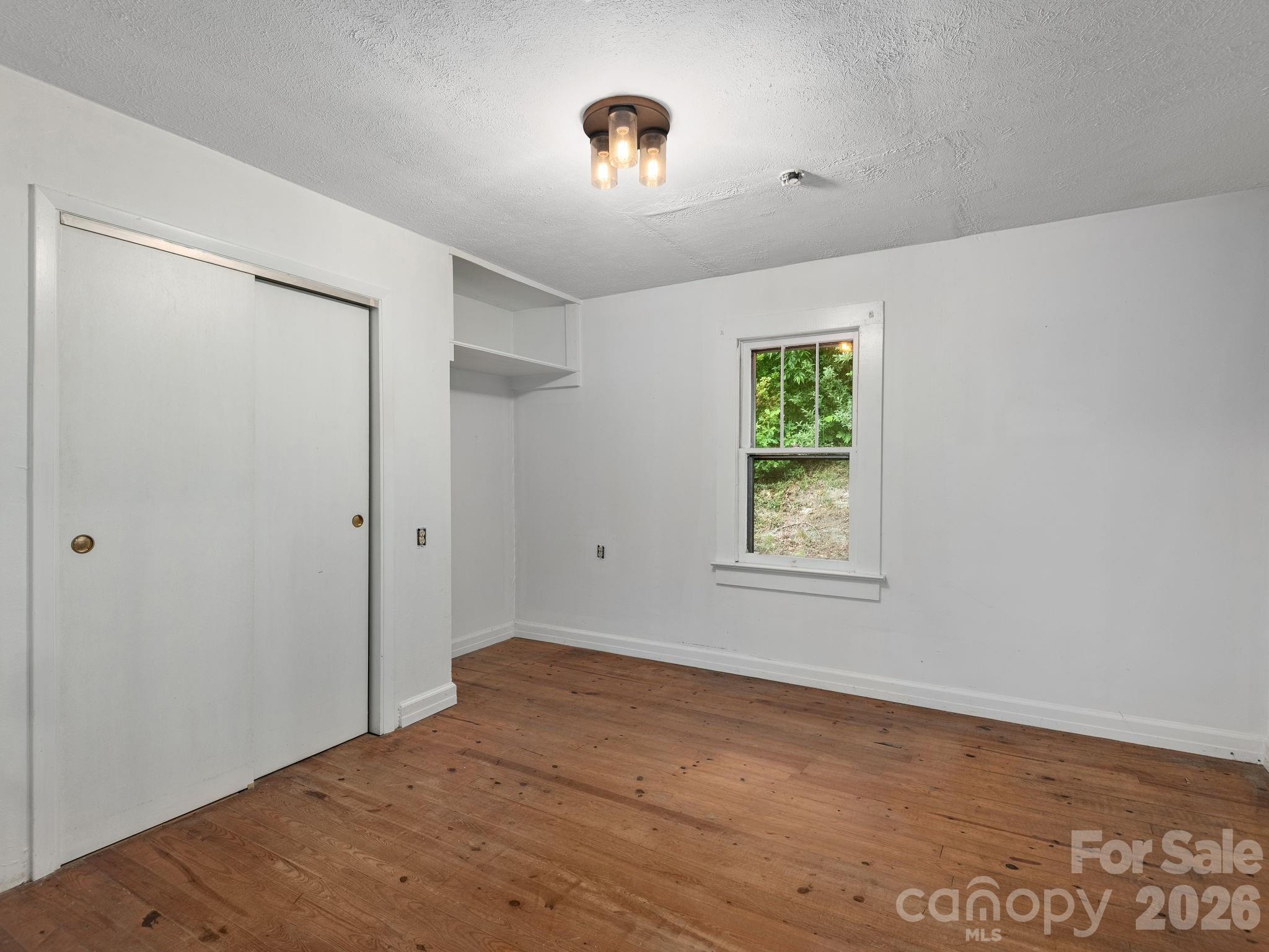 24 Piney Ridge Mountain Road