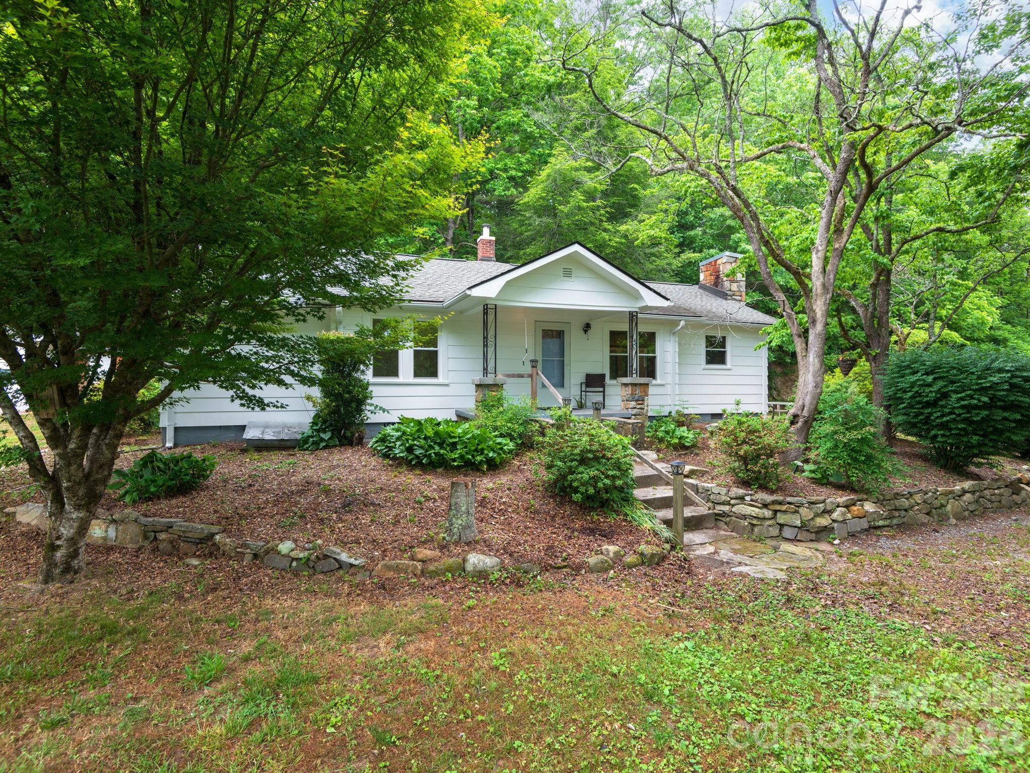24 Piney Ridge Mountain Road