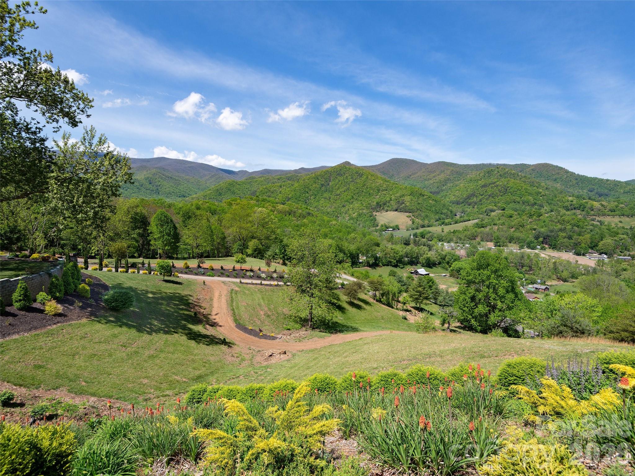 201 Flowering Ridge